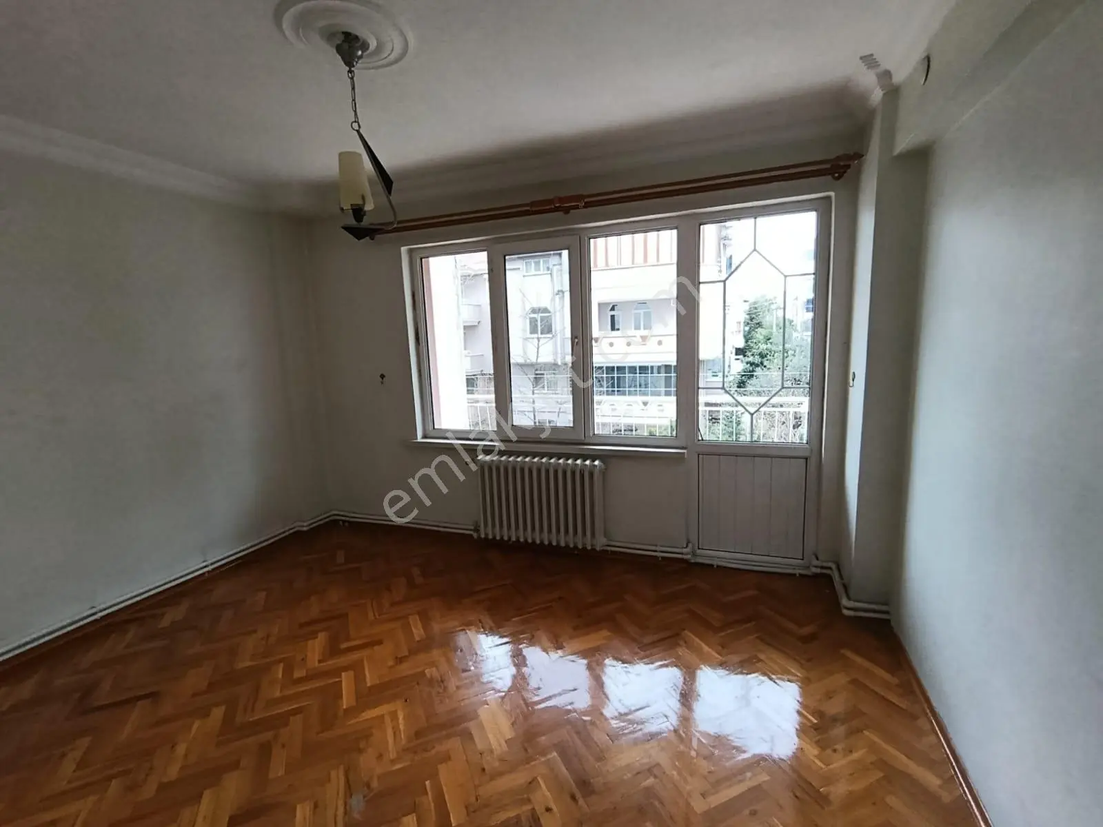 Bahçelievler Mah. Cadde Üzeri 2+1 Asansörlü Daire - Görsel 2
