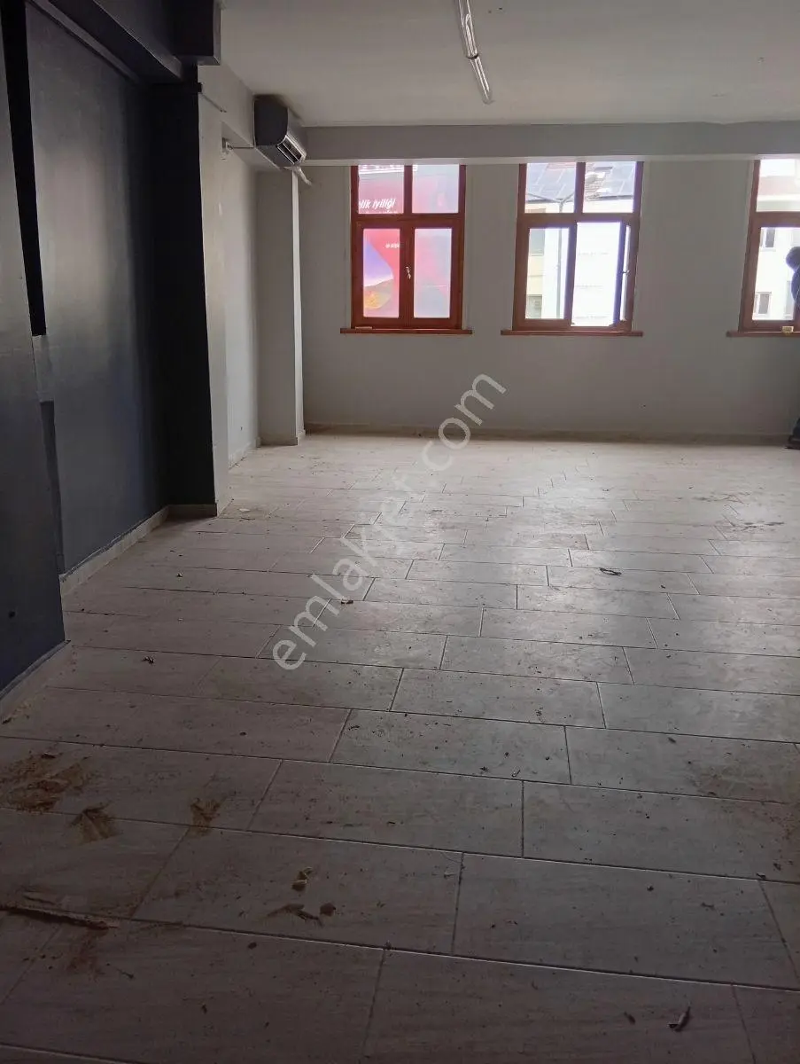 Edirne Çarşı Merkezinde Kiralık Dükkan - Görsel 5