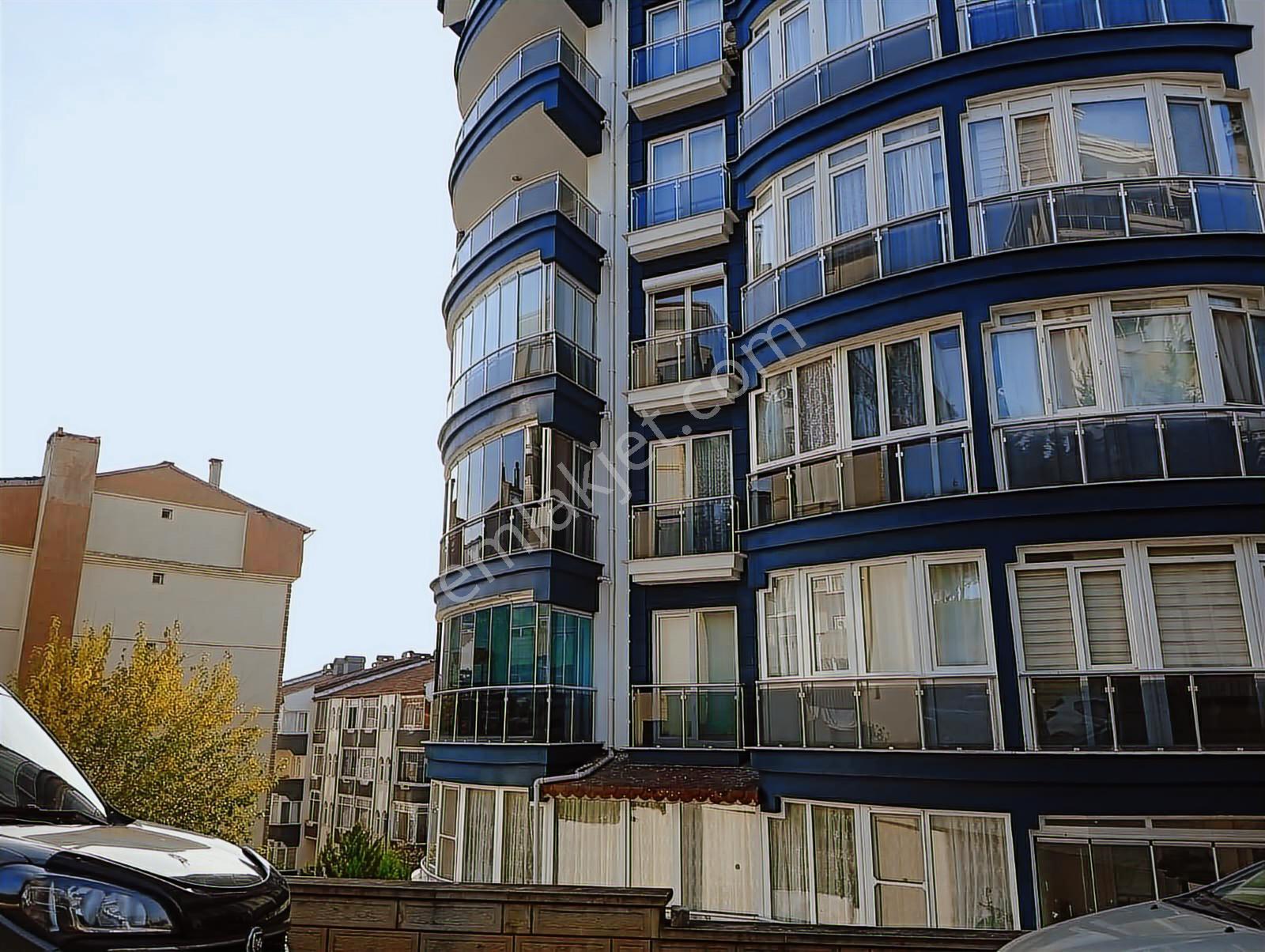 Şükrüpaşa Gölet Yanında Satılık Sıfır Masraf Fırsat 3+1 Daire - Görsel 28