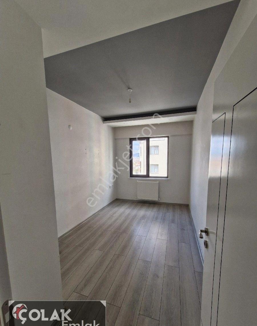 Gülistan Mah. Site İçerisinde Ara Kat 2+1 Daire - Görsel 24