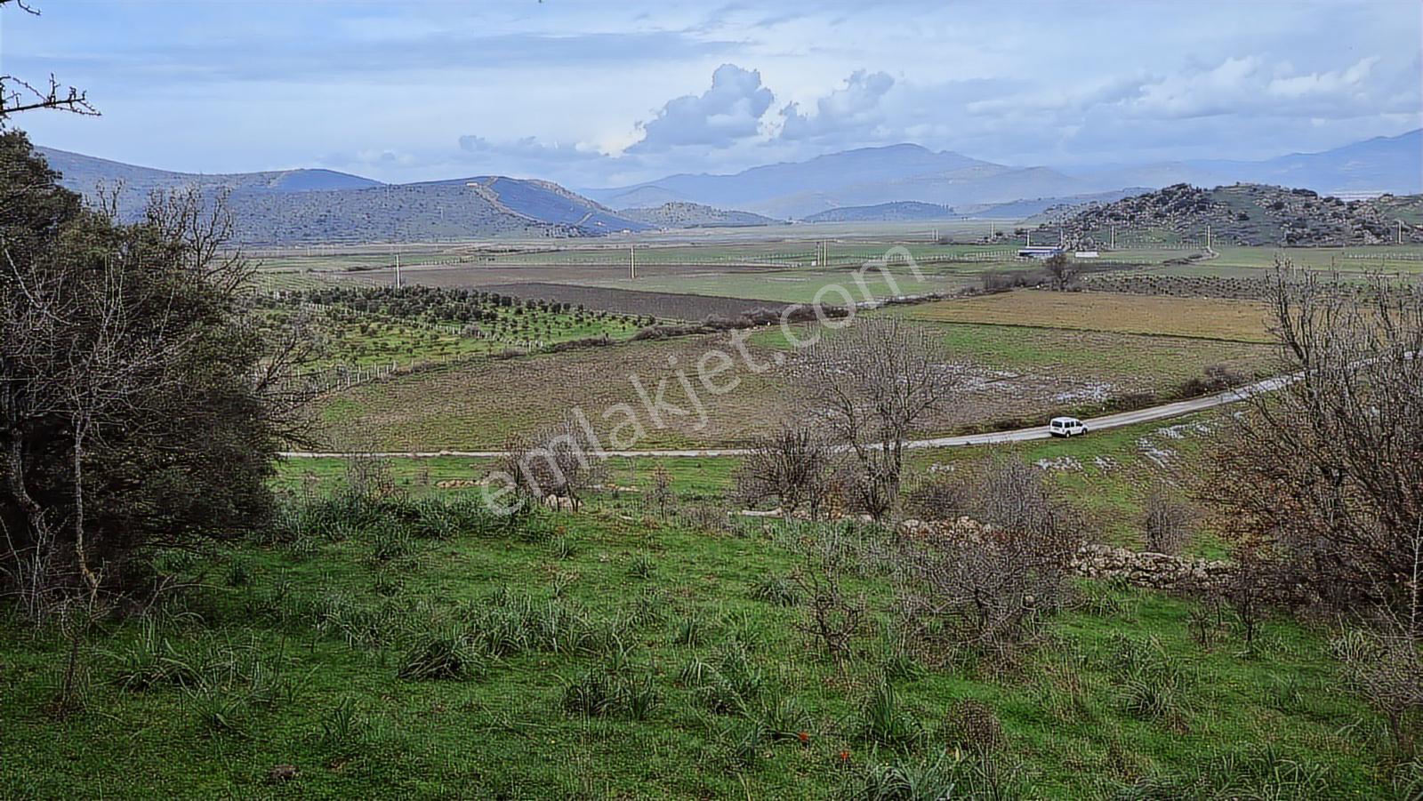 Dikili Demirtaş'ta 13 828 M² Yola Cephe Satılık Tarla - Görsel 14
