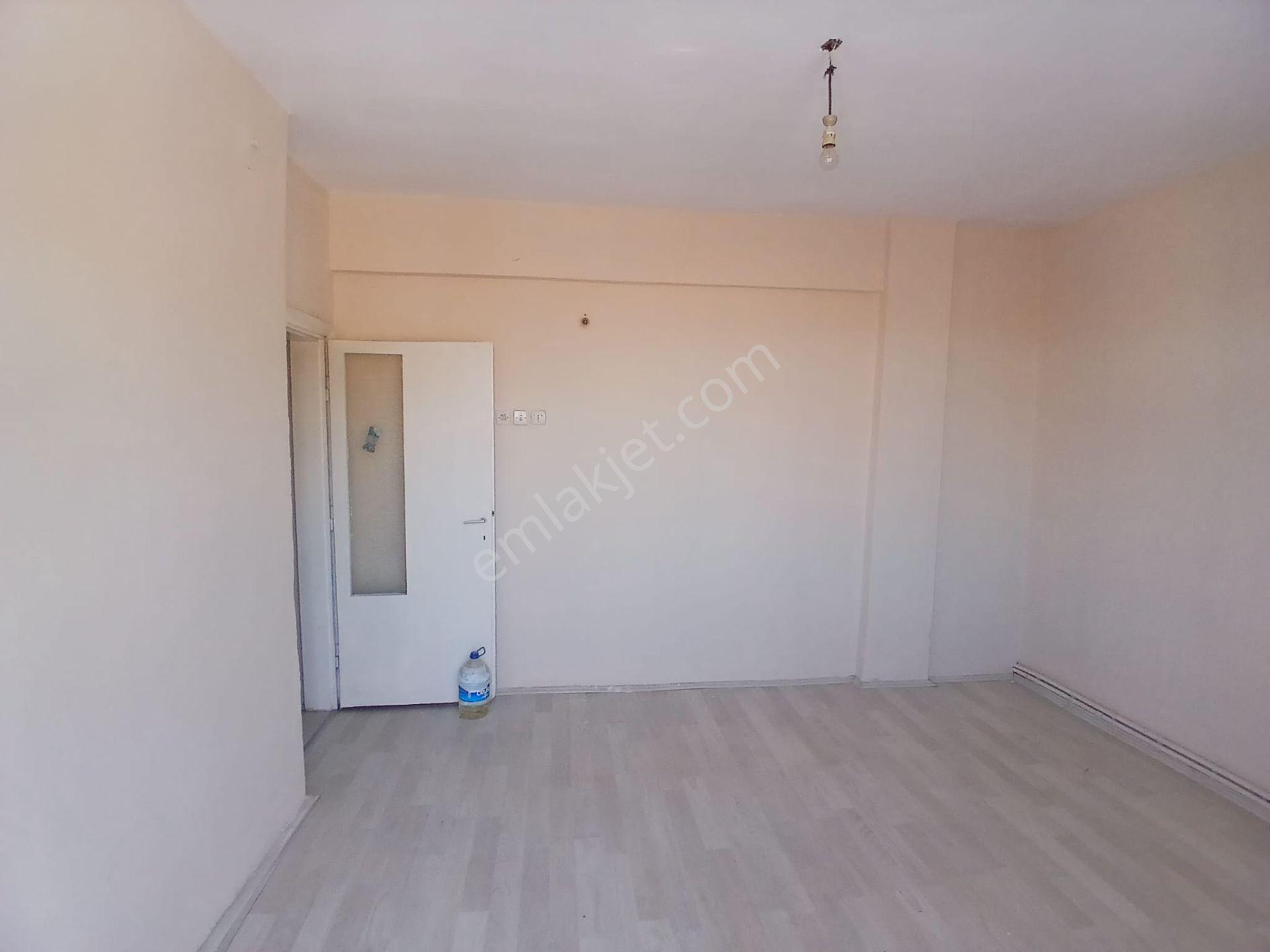 Akçay Emlak'tan Akşehir Stadyum Yanında Kiralık 3+1 Daire - Görsel 21