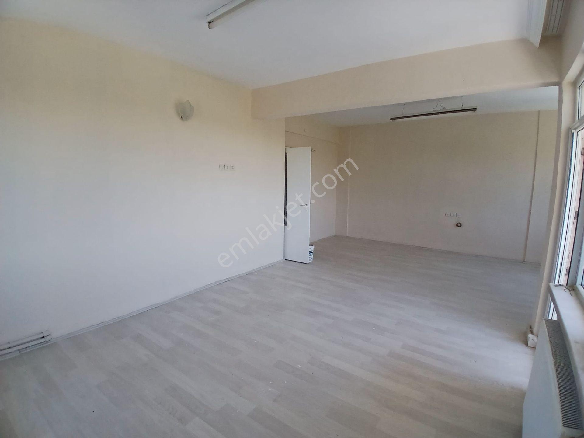 Akçay Emlak'tan Akşehir Stadyum Yanında Kiralık 3+1 Daire - Görsel 29