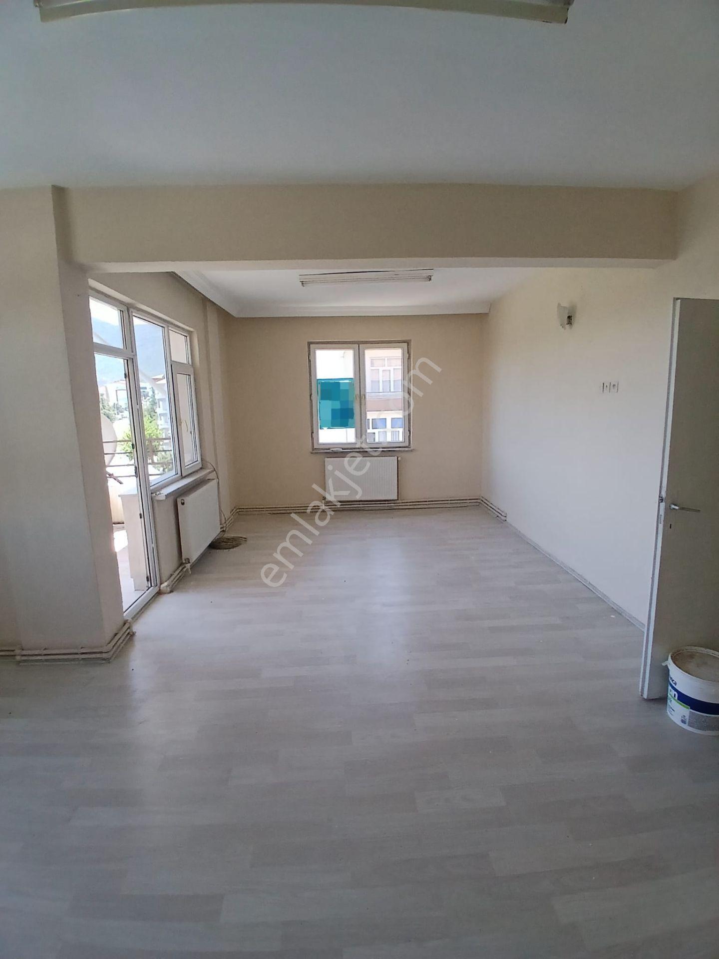 Akçay Emlak'tan Akşehir Stadyum Yanında Kiralık 3+1 Daire - Görsel 8