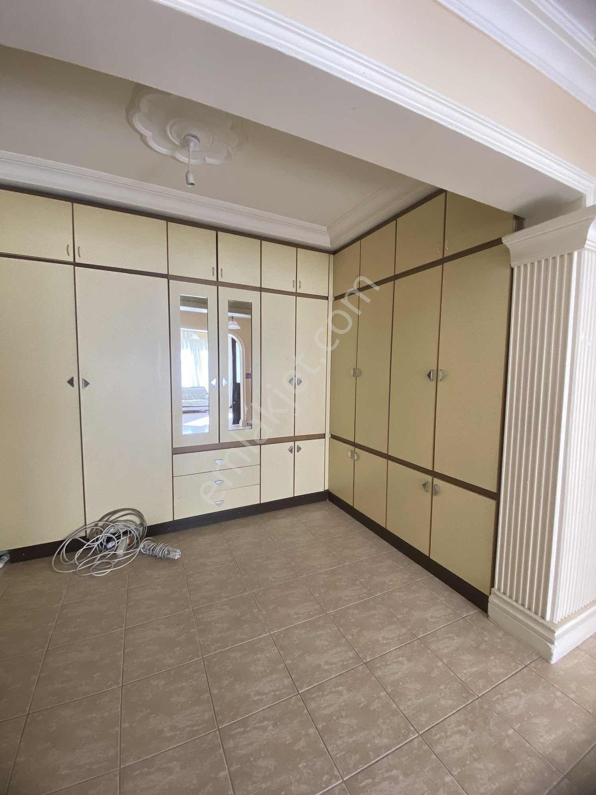 Kaan Emlaktan Kınıklıda 2+1 Kiralık Daire - Görsel 18