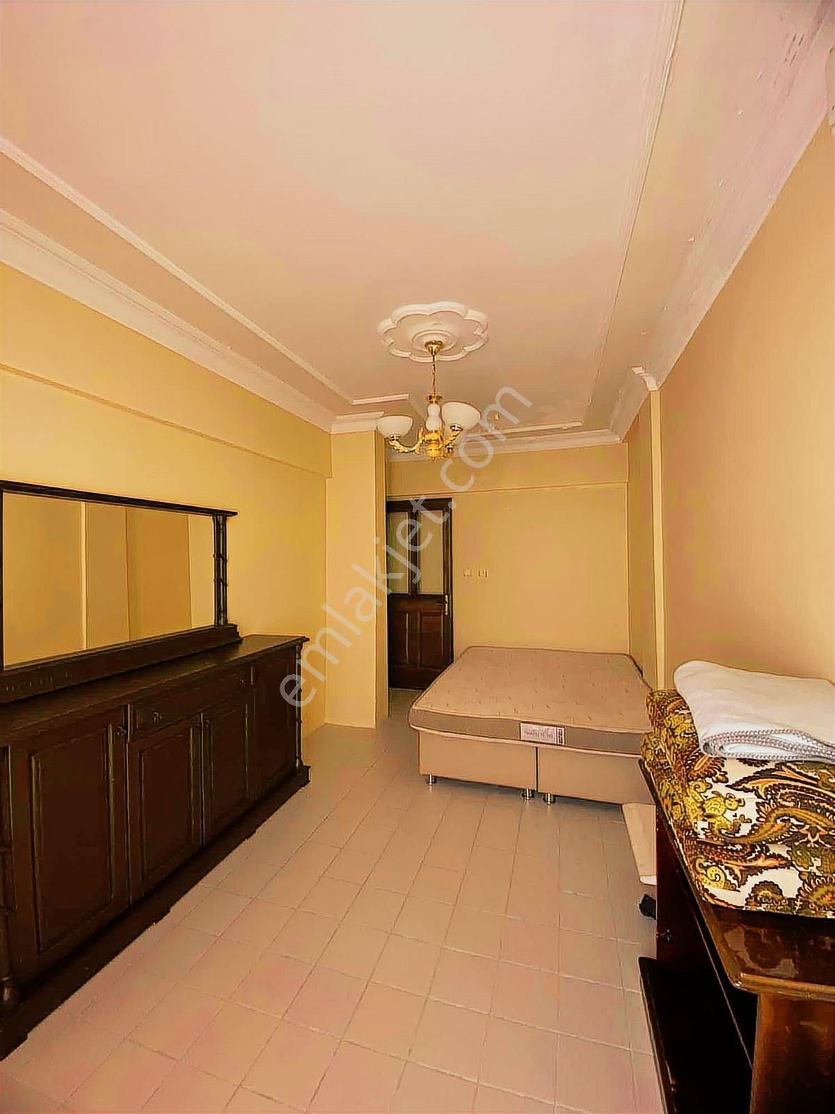 Kaan Emlaktan Kınıklıda 2+1 Kiralık Daire - Görsel 4