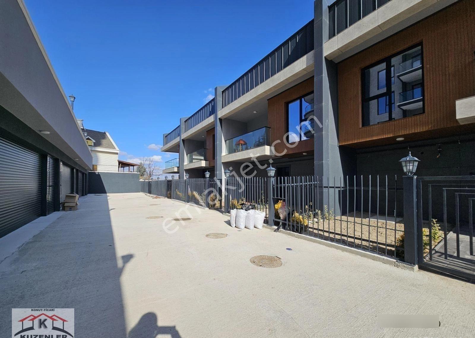 Pineta Sitesi_protokol Yolunda Güvenlik K.otopark 3banyolu Villa - Görsel 13