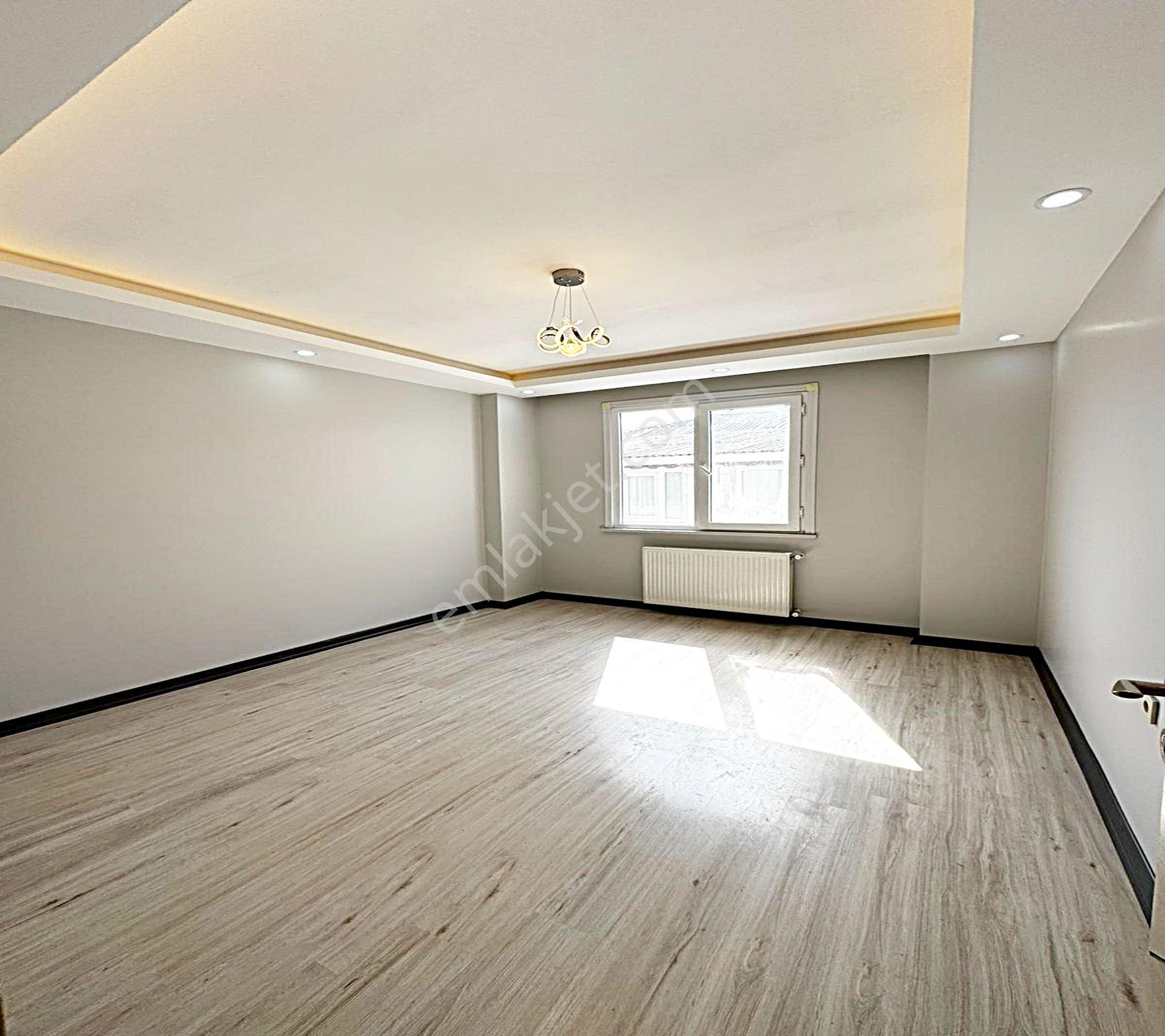 Metrobüse Yakın İskanlı Sorunsuz Temiz 2+1 100m2 Satılık Daire - Görsel 18