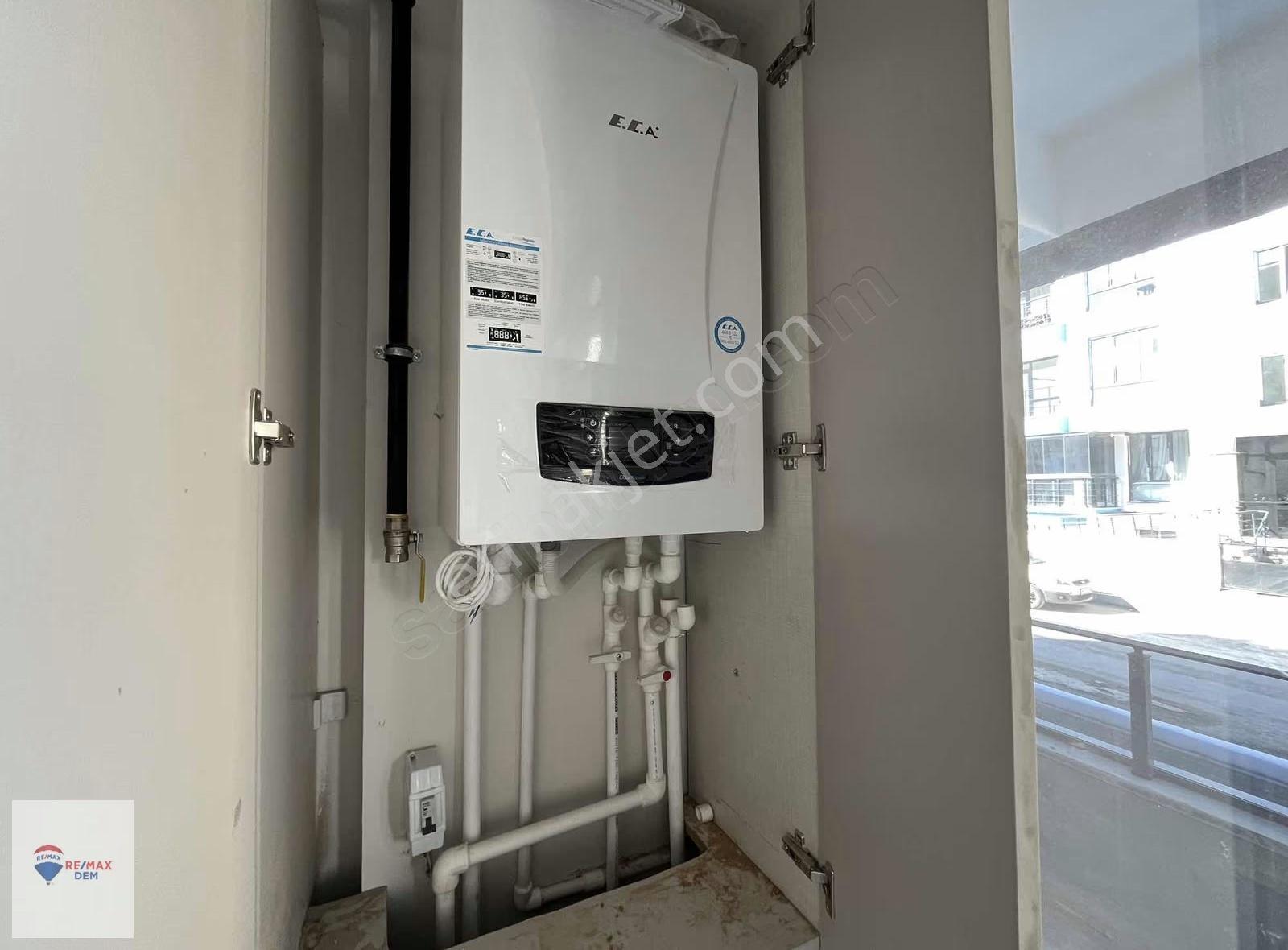 Remaxdem'den Hocabey Mahallesinde 2+1 Satılık Daire - Görsel 3