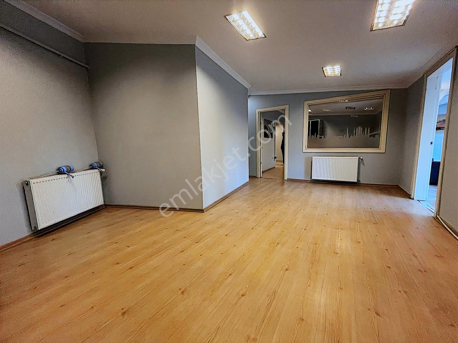 Poyraz'dan Tek Yetkili Kısıklıda 300m2 Müstakil Kiracılı İş Yeri - Görsel 8