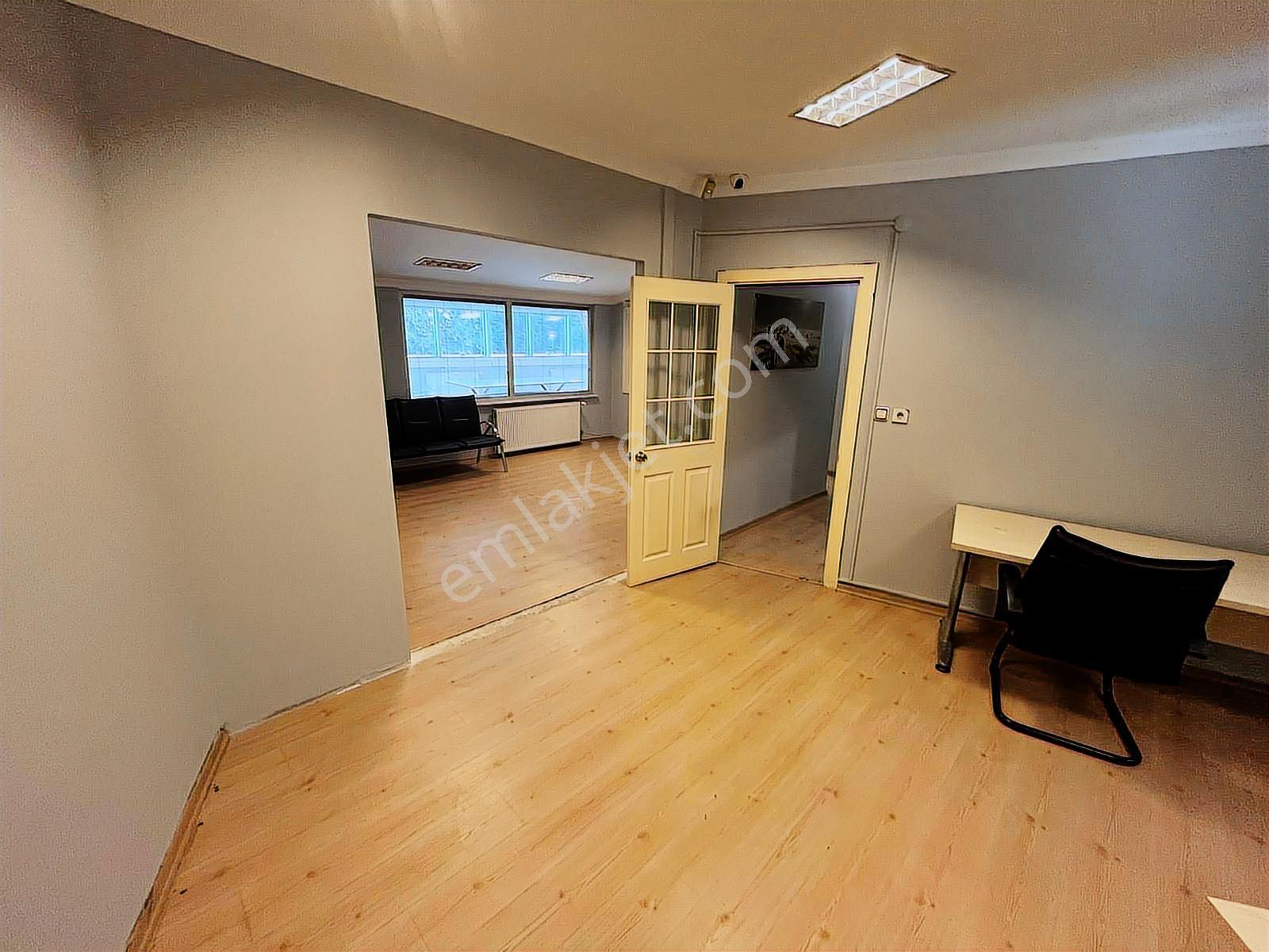 Poyraz'dan Tek Yetkili Kısıklıda 300m2 Müstakil Kiracılı İş Yeri - Görsel 31