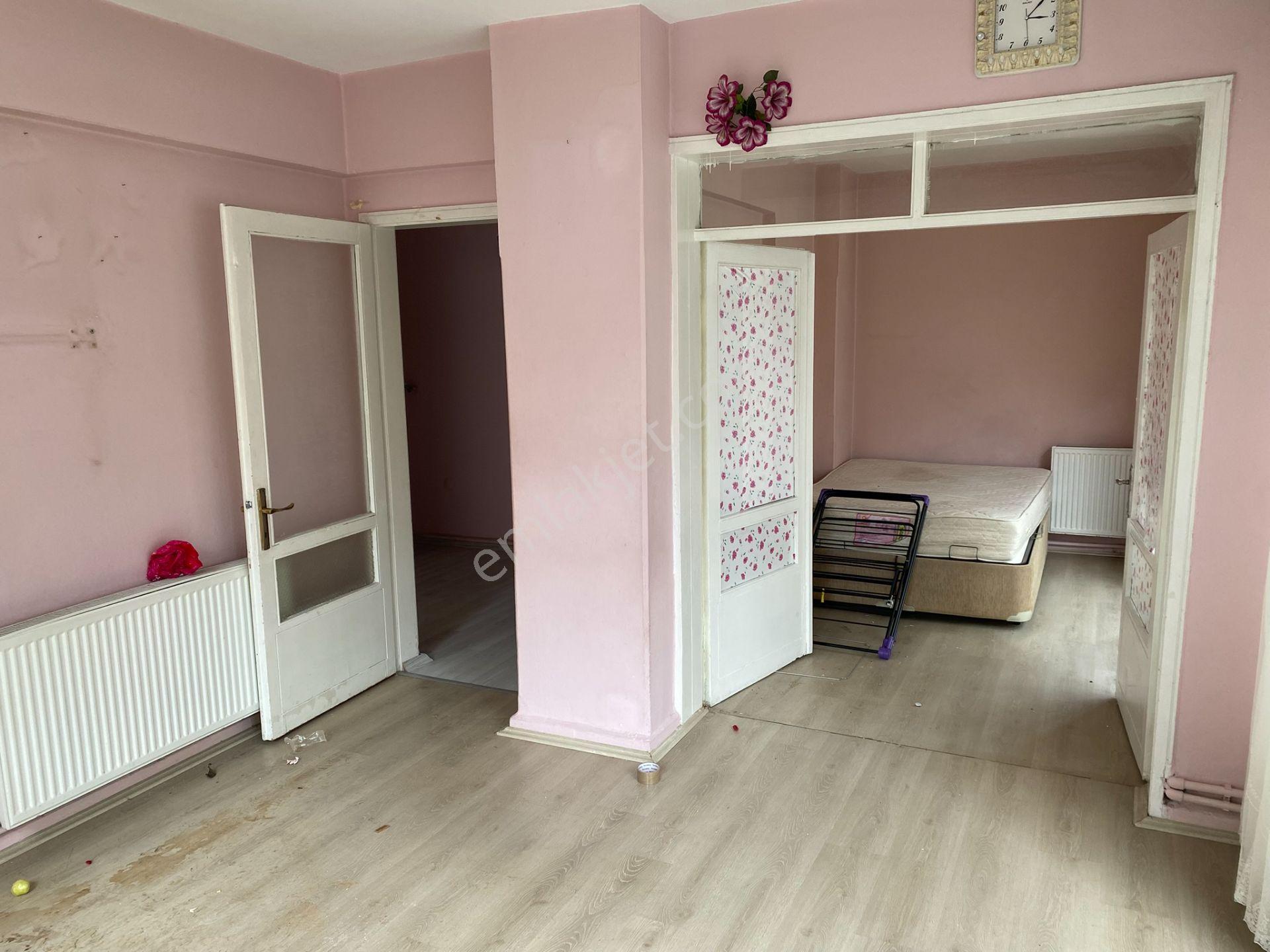 Gazi Cd. Üzeri, Elit Fırın Yakını Köşe Başı, 85 M2, 2+1 Doğalgazlı Kiralık Daire - Görsel 19