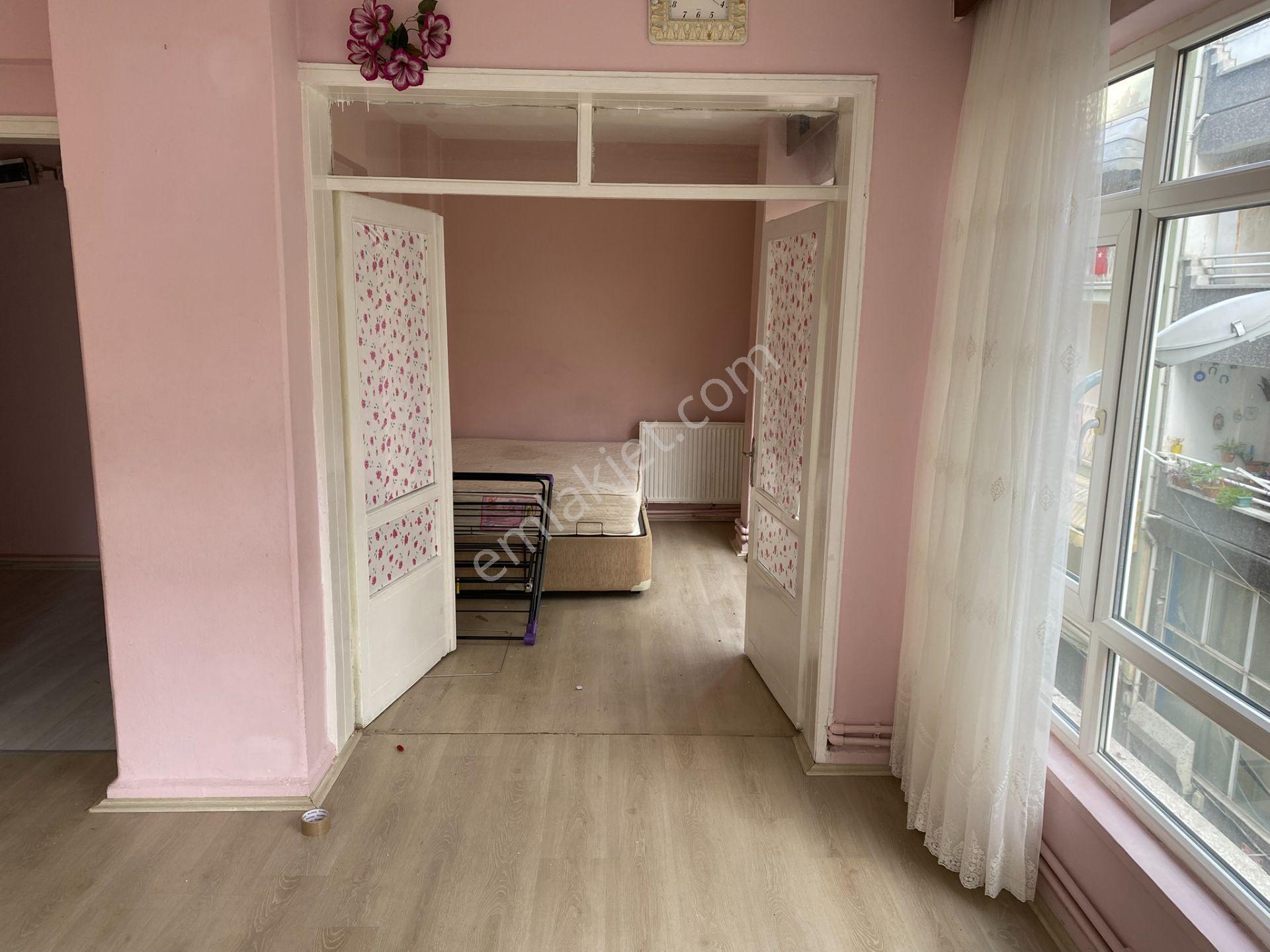 Gazi Cd. Üzeri, Elit Fırın Yakını Köşe Başı, 85 M2, 2+1 Doğalgazlı Kiralık Daire - Görsel 18