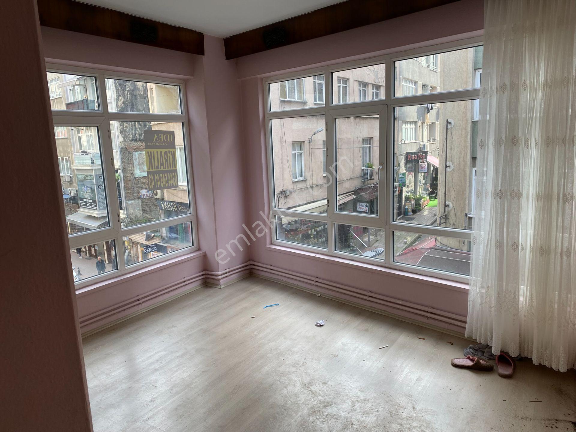 Gazi Cd. Üzeri, Elit Fırın Yakını Köşe Başı, 85 M2, 2+1 Doğalgazlı Kiralık Daire - Görsel 14