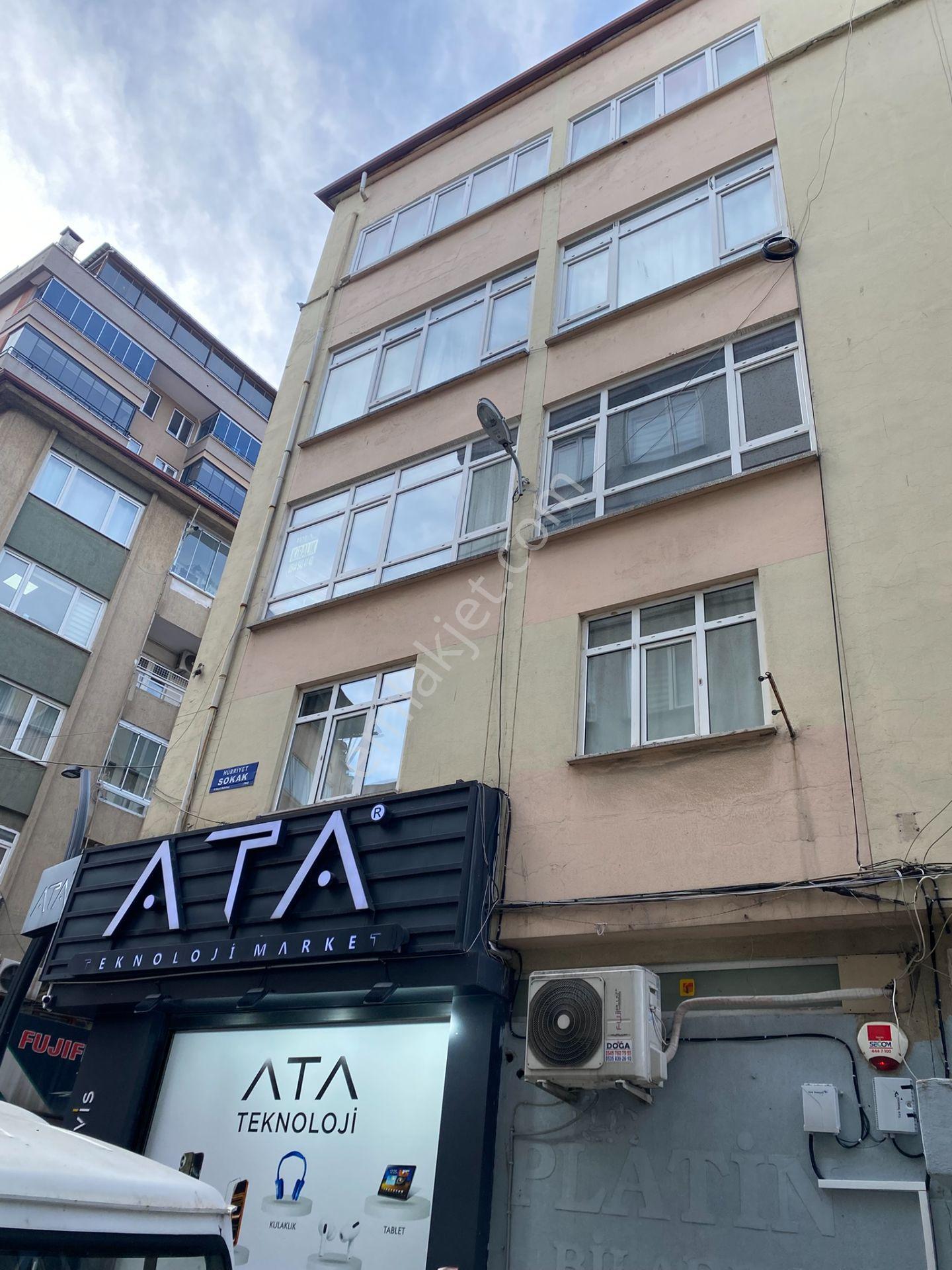 Gazi Cd. Üzeri, Elit Fırın Yakını Köşe Başı, 85 M2, 2+1 Doğalgazlı Kiralık Daire - Görsel 26