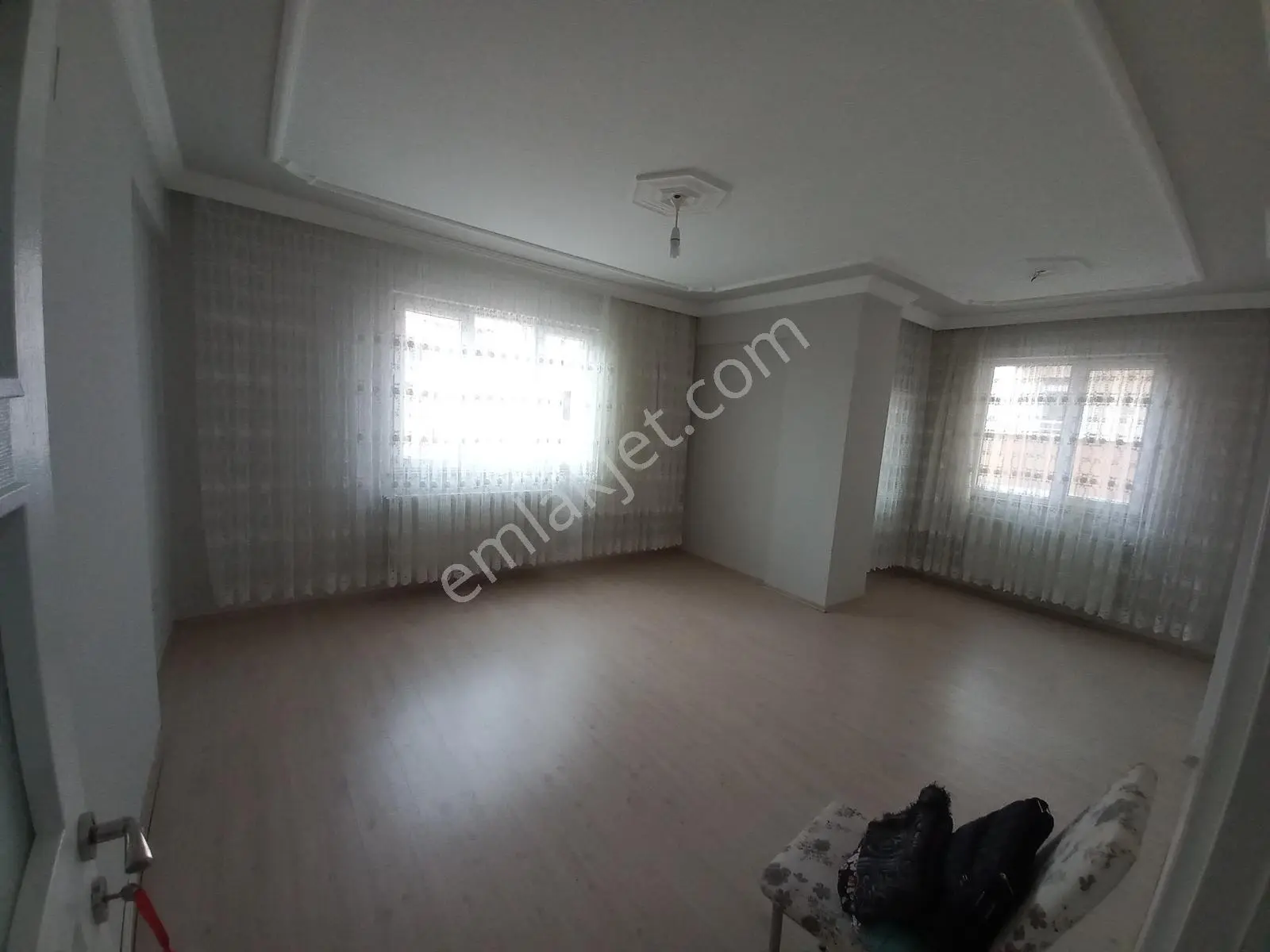 Trabzon Yomra Sancak Mah Kiralık 2+1 Daire - Görsel 2