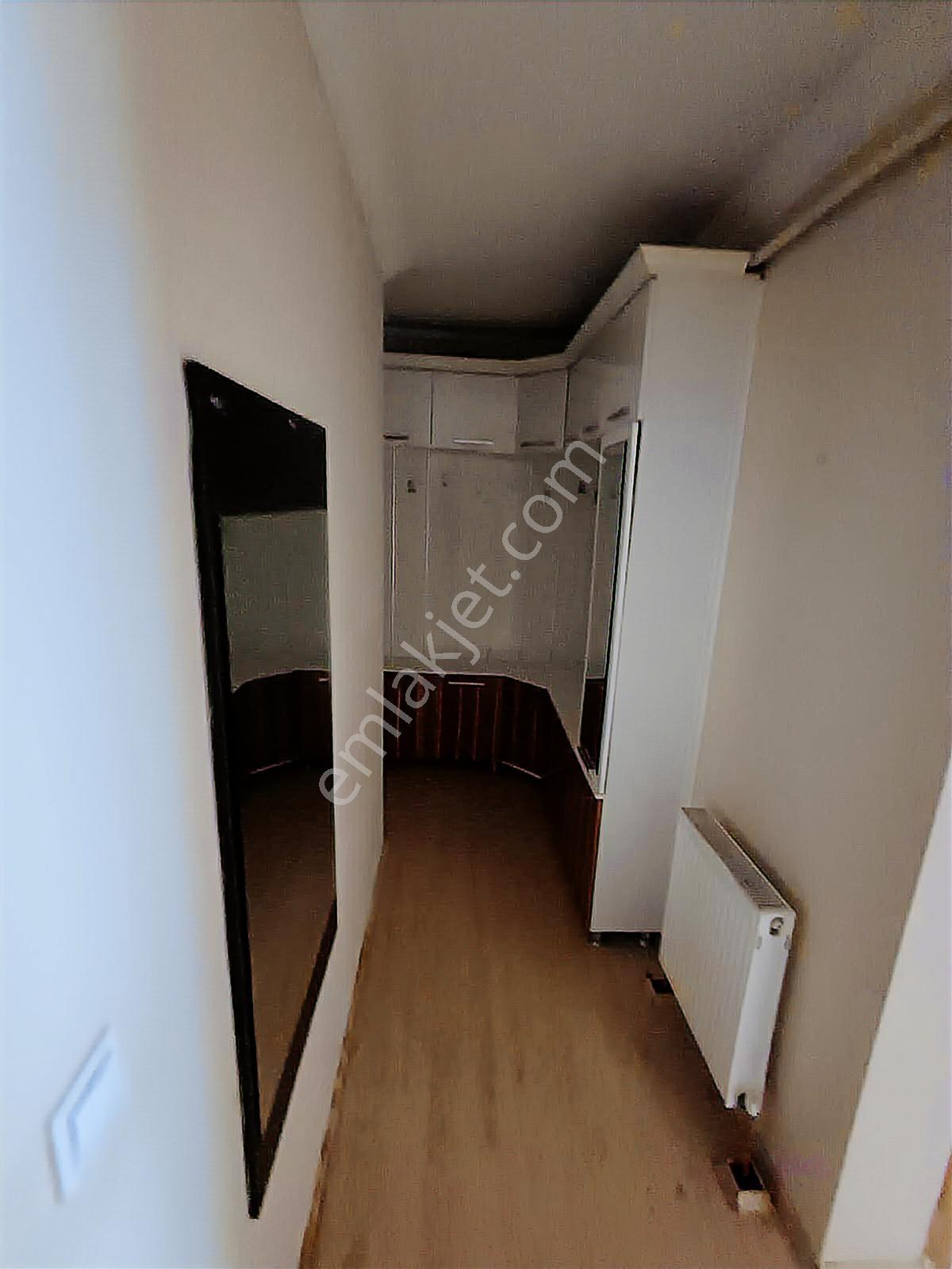 Kolçan Emlak'tan Yunus Emre'de Cadde Üzeri Kiralık 2+1 Daire - Görsel 12