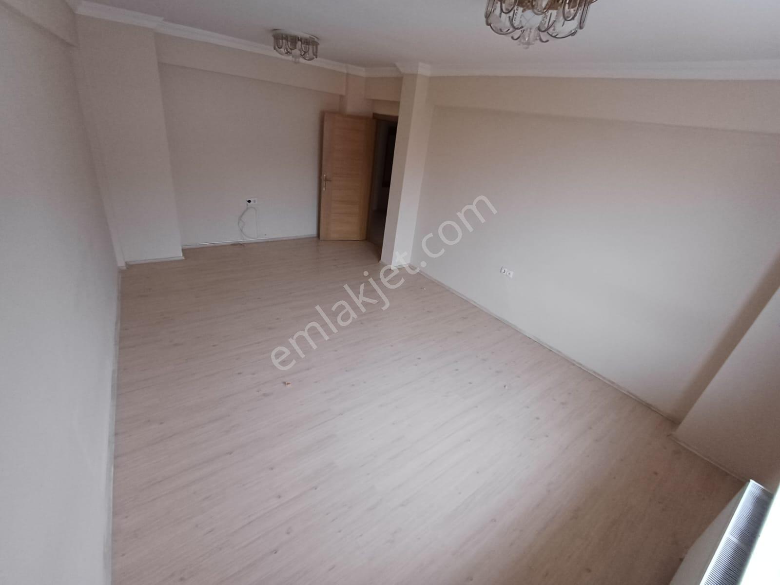 Kolçan Emlak'tan Yunus Emre'de Cadde Üzeri Kiralık 2+1 Daire - Görsel 6