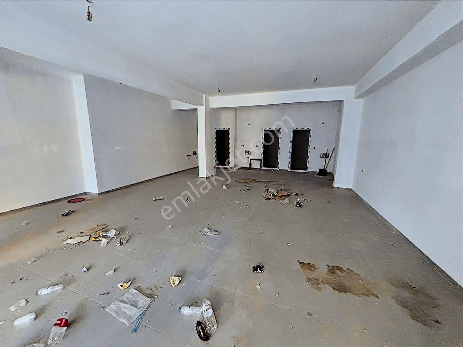 Usta Gayrimenkul'den Kiralık Cadde Üzerinde Sıfır Dükkan - Görsel 9