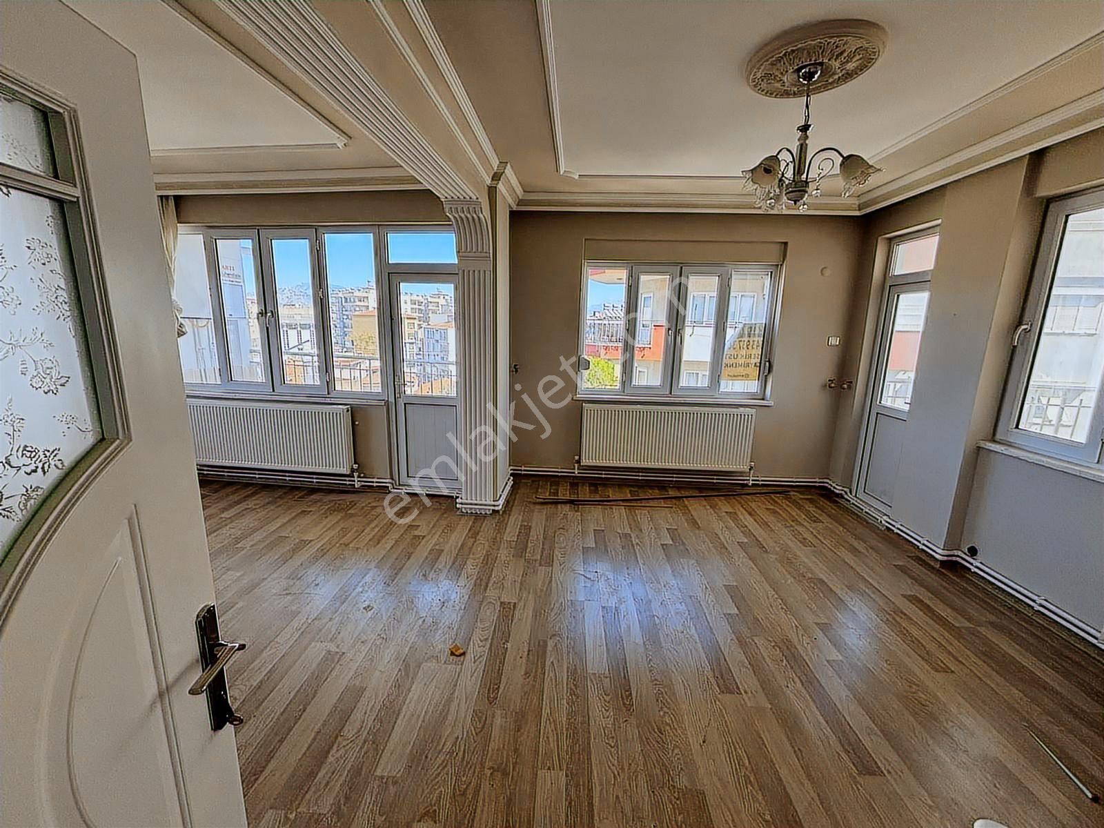 Usta Gayrimenkul'den Kiralık Çınaraltı'nda 2+1 D.gazlı Daire - Görsel 4