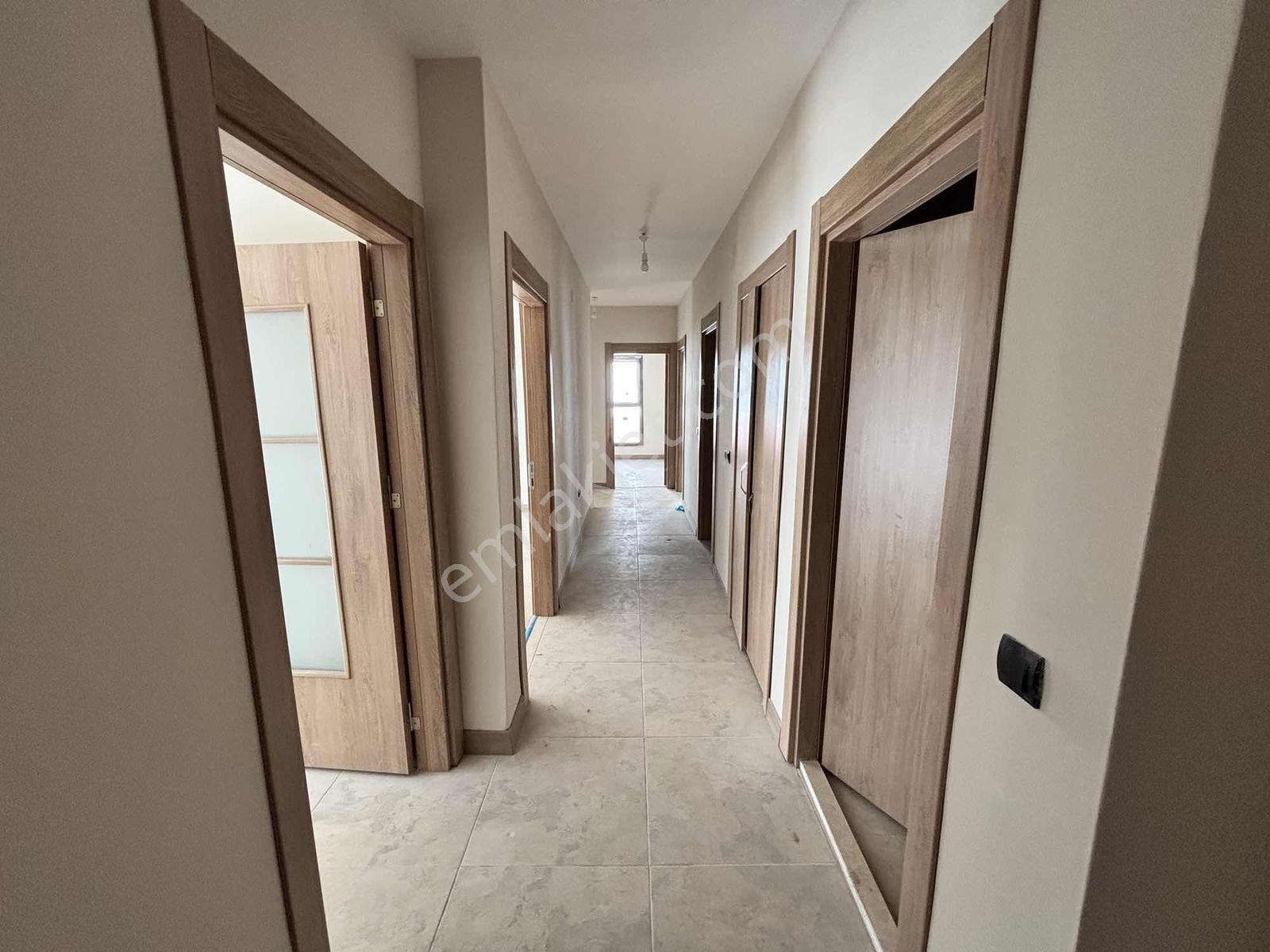 Körfez İlimtepe Toki 2. Etap 3+1 Ara Kat Kiralık Daire - Görsel 24