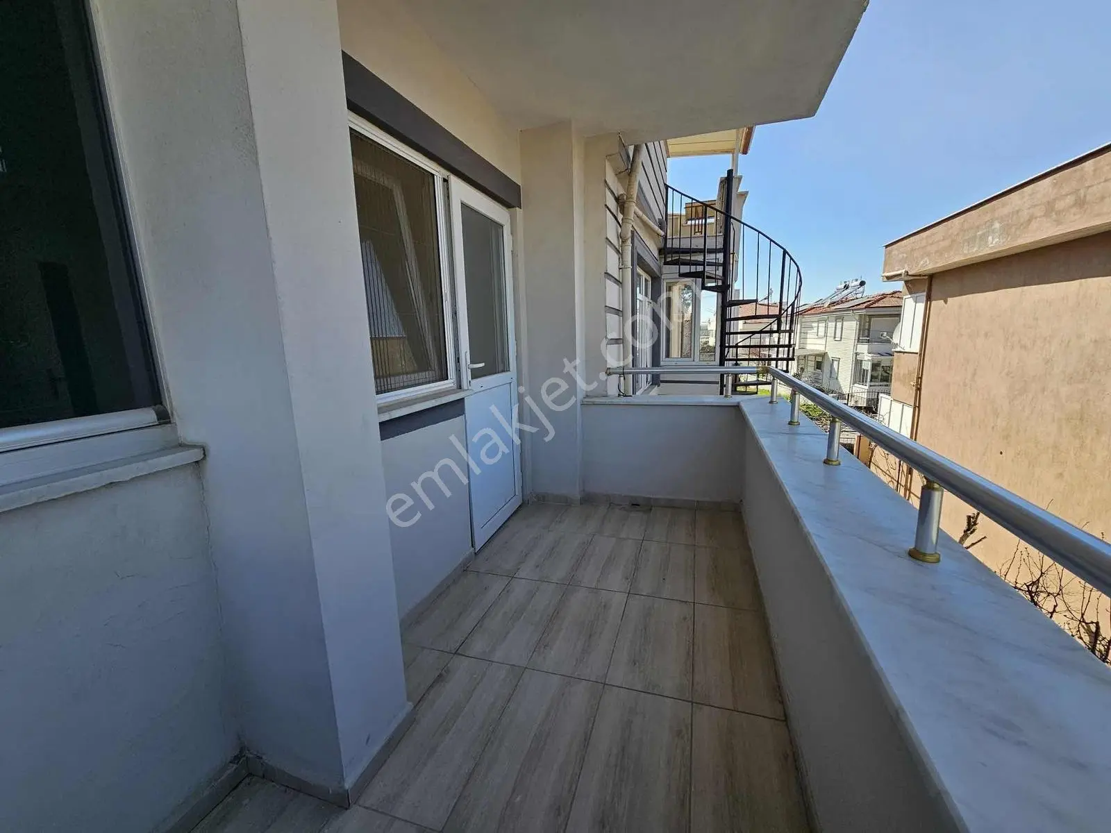 Onmax'tan Öğretmenler Mahallesinde Satılık 70 M2 Geniş 1+1 Daire - Görsel 32