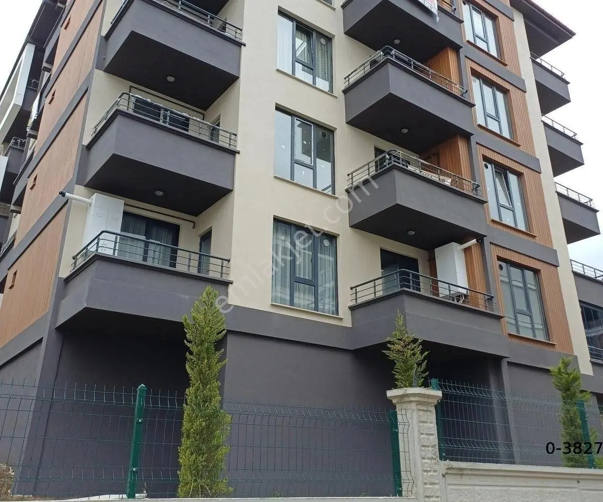 Atakum Körfez Gülpark 4 Yaşam Evlerinde Kiralık 1+1 Havuzlu Site