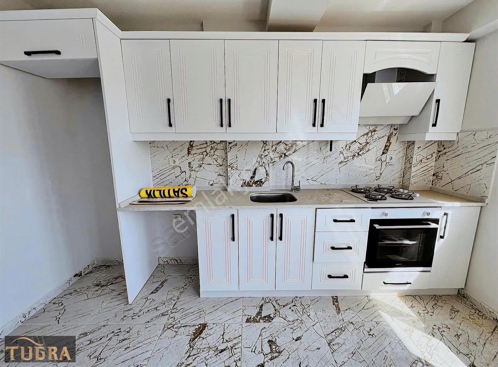 Tuğradan Hatip'de Site İçinde Sıfır 2+1 Ön Cephe Satılık Daire - Görsel 25