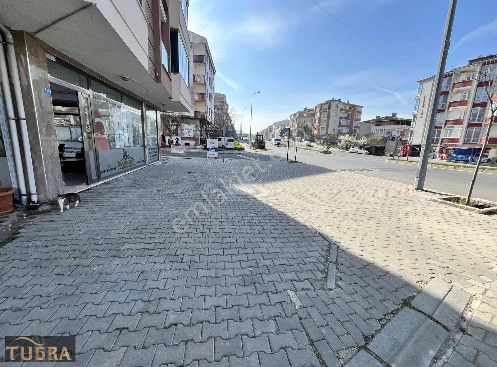 Tuğradan Cemal Gürsel Bulvarına Cephe 100 M2 Satılık Dükkan - Görsel 11
