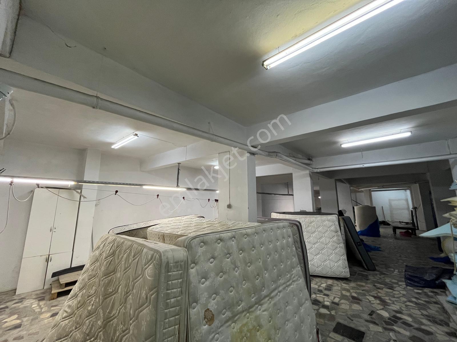 Loft Tan Fefaköy Merkezde Wc Li I 300m2 Kiralık İş Yeri - Görsel 7
