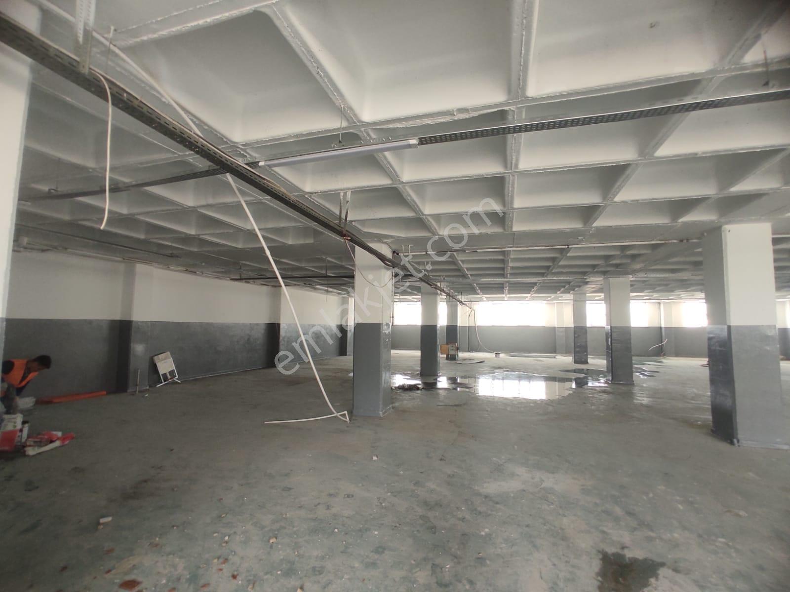 Halkalı Atakentte Kiralık 1000 M² İmalathane / Atölye - Görsel 2