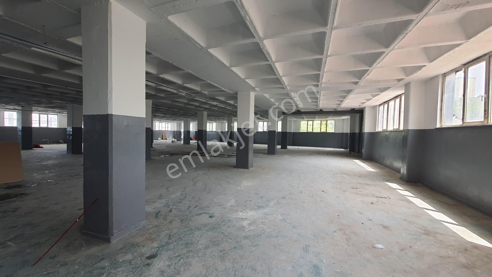 Halkalı Atakentte Kiralık 1000 M² İmalathane / Atölye - Görsel 6