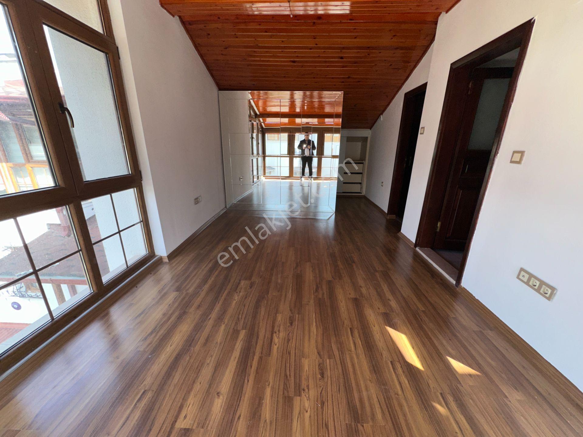 Koru Mah Yeşilkent Sit 5+1 Müstakil Bahçeli 360m2 Villa - Görsel 22