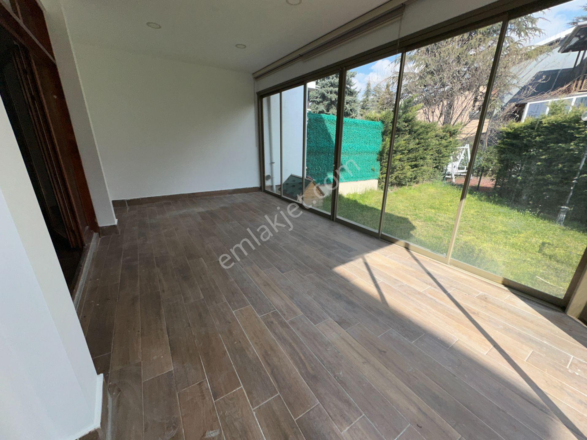 Koru Mah Yeşilkent Sit 5+1 Müstakil Bahçeli 360m2 Villa - Görsel 13