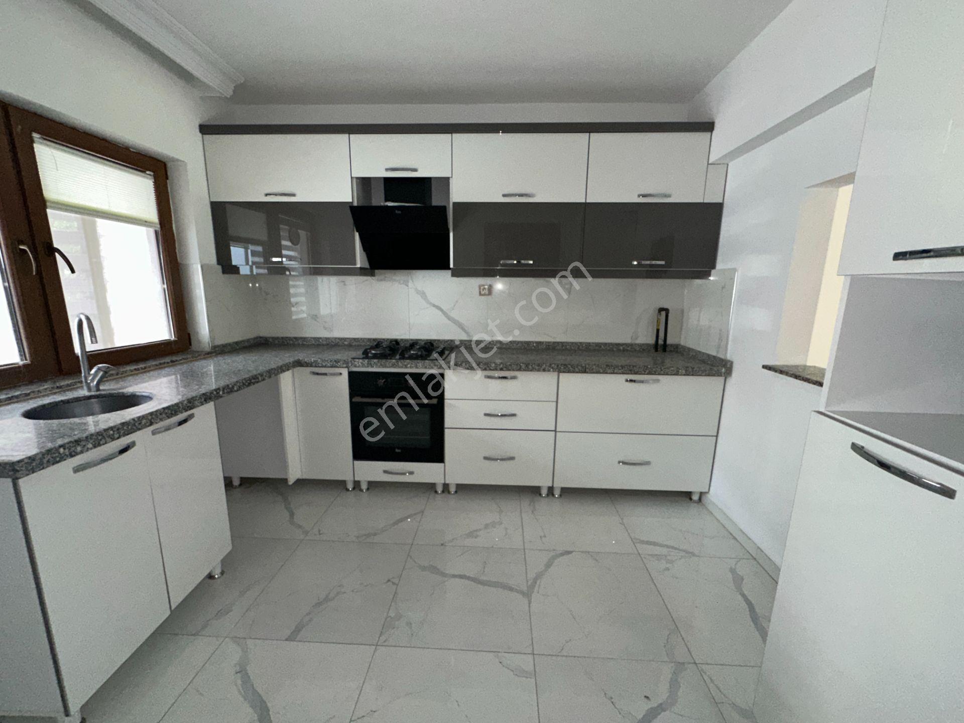 Koru Mah Yeşilkent Sit 5+1 Müstakil Bahçeli 360m2 Villa - Görsel 14