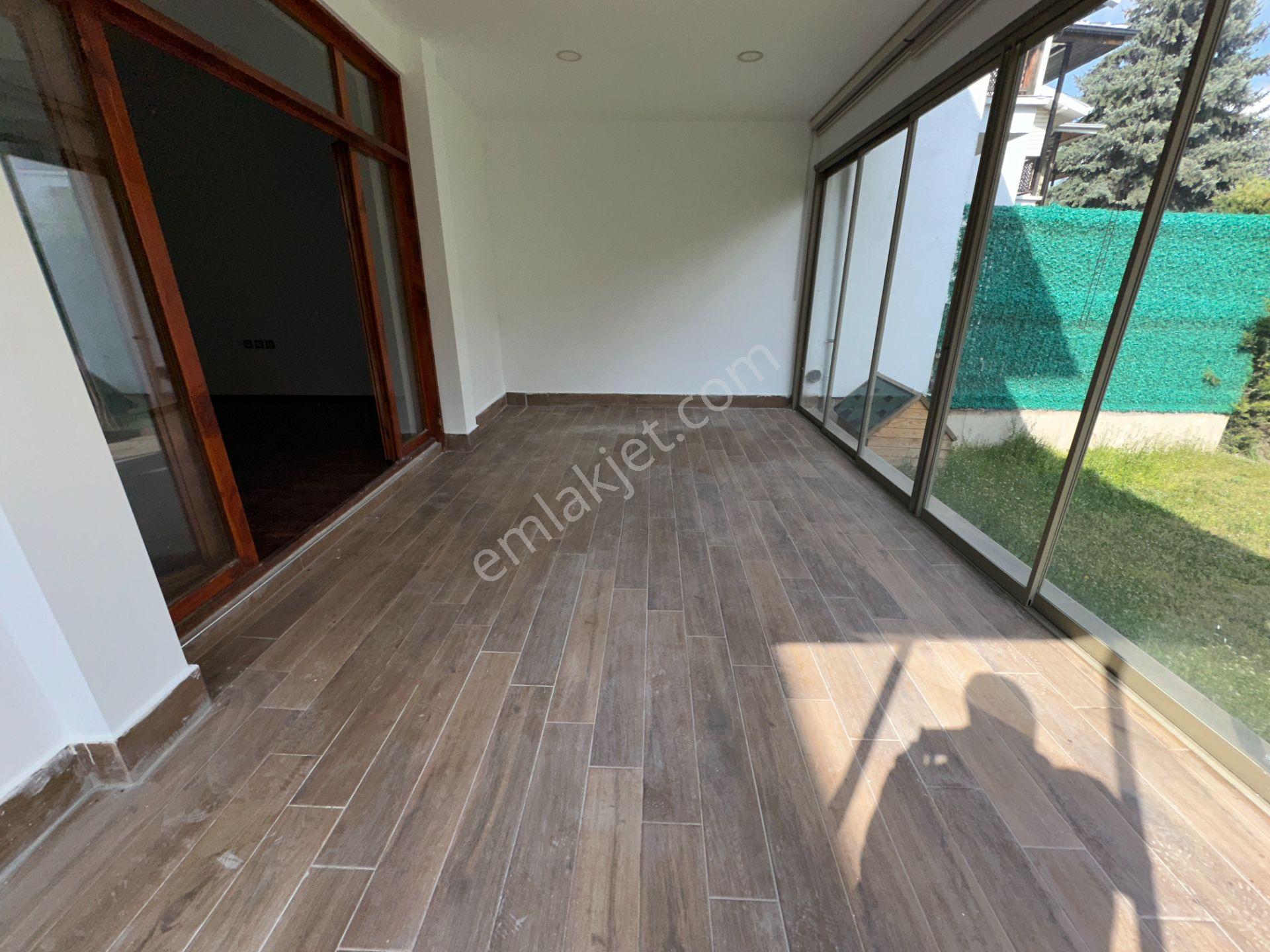 Koru Mah Yeşilkent Sit 5+1 Müstakil Bahçeli 360m2 Villa - Görsel 12