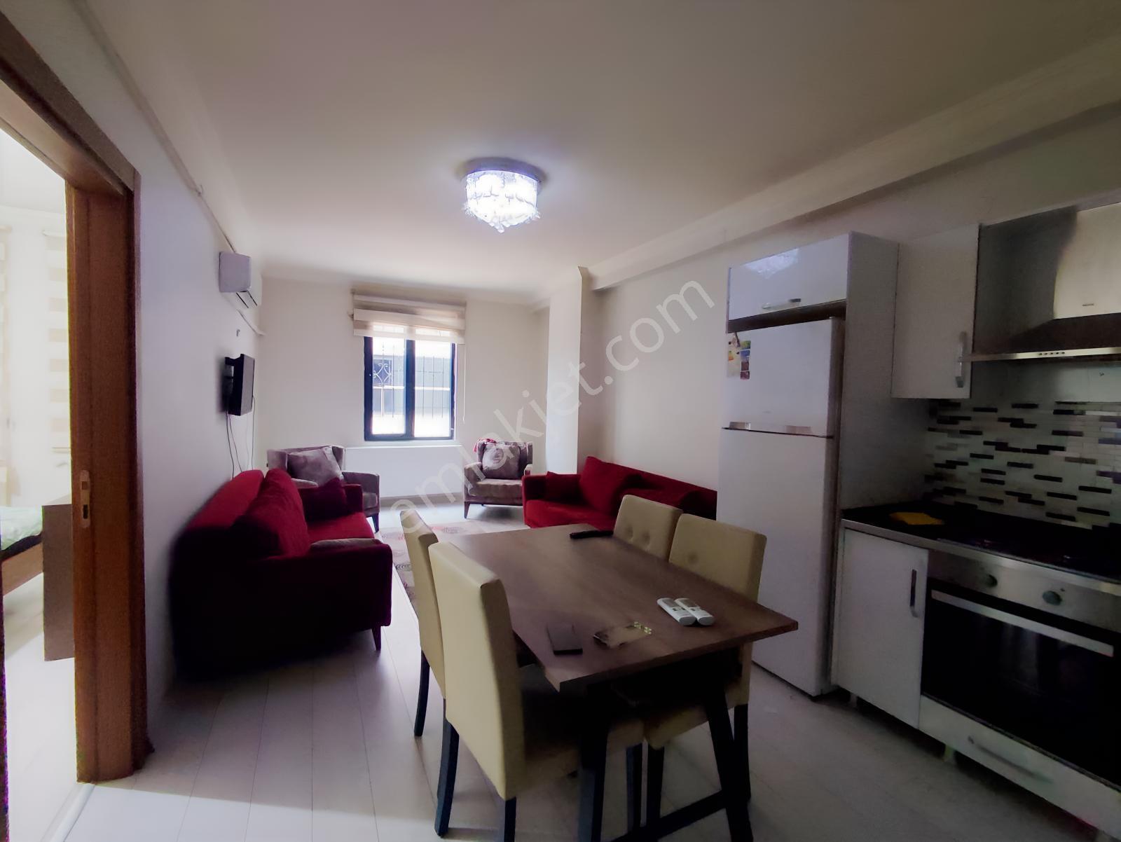 World İlkevim'den Sırrın Cadde Üzerinde Eşyalı 1+1 Kiralık Daire - Görsel 2