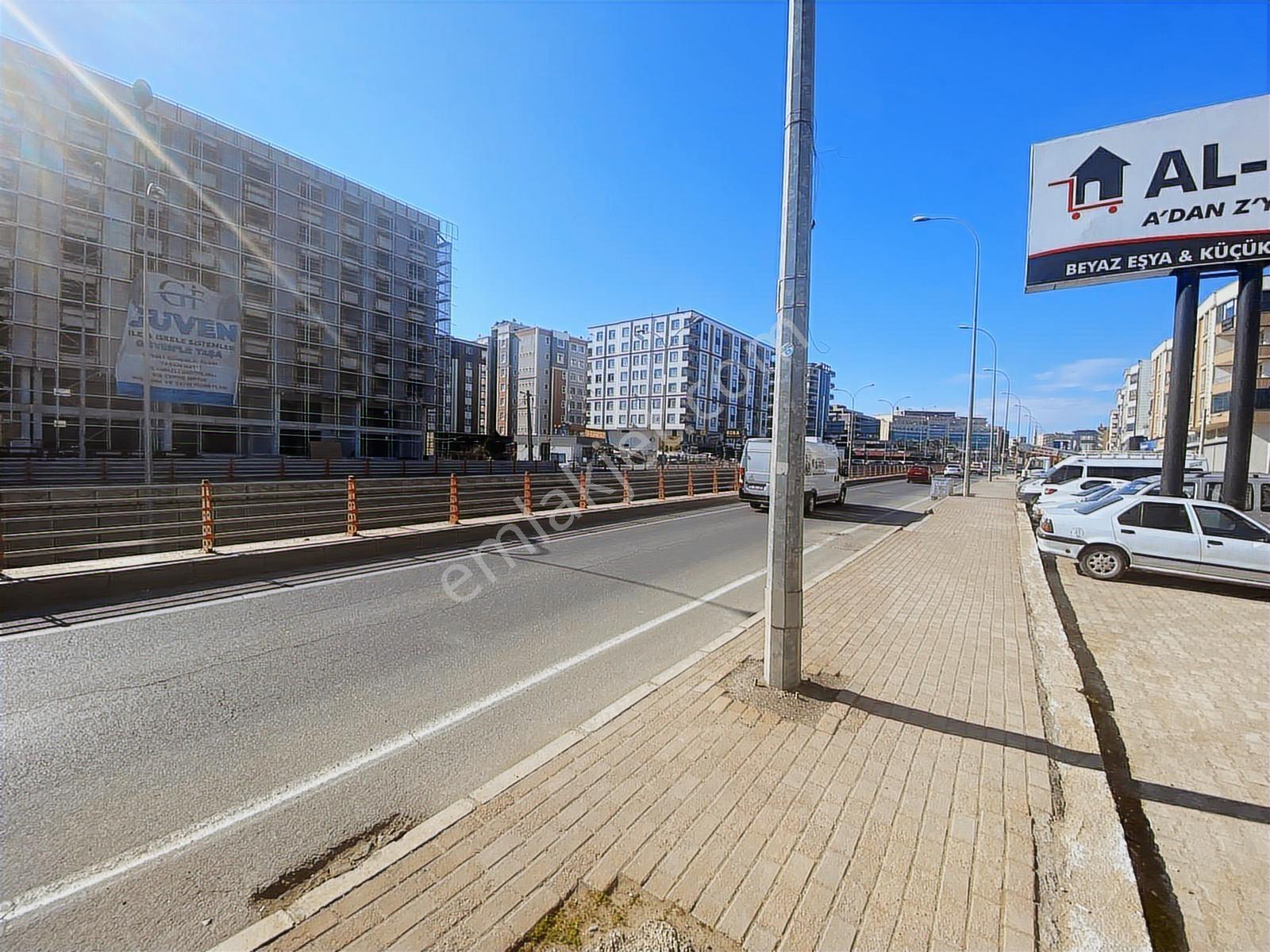 World İlkevim'den Sırrın Cadde Üzerinde Eşyalı 1+1 Kiralık Daire - Görsel 11