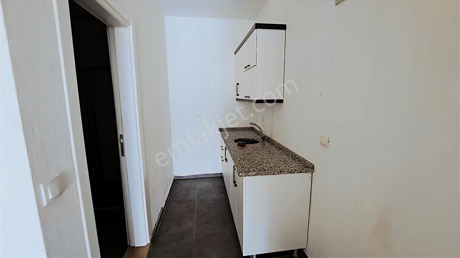 Stoptan Çevreyolu Yüksek Tavanlı 80m² Kiralık İşyeri - Görsel 7