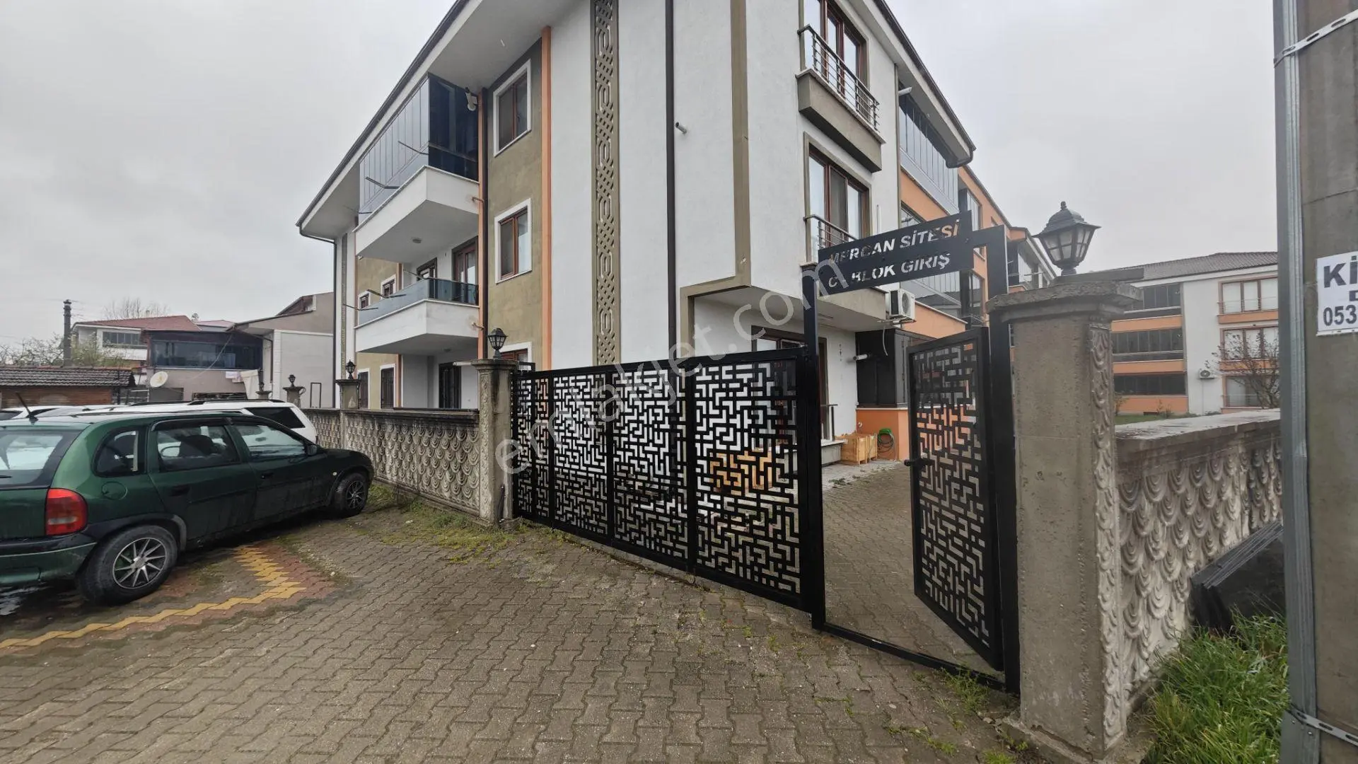 Sakarya Arifiye Fatih Mh.satılık 3+1 Daire