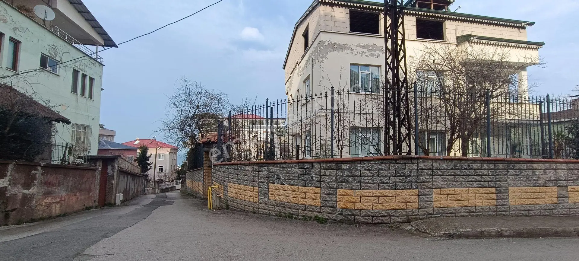 Ortahisar,1 Nolu Erdoğdu'da Satılık Kupon Arsa Ve Bina - Görsel 3
