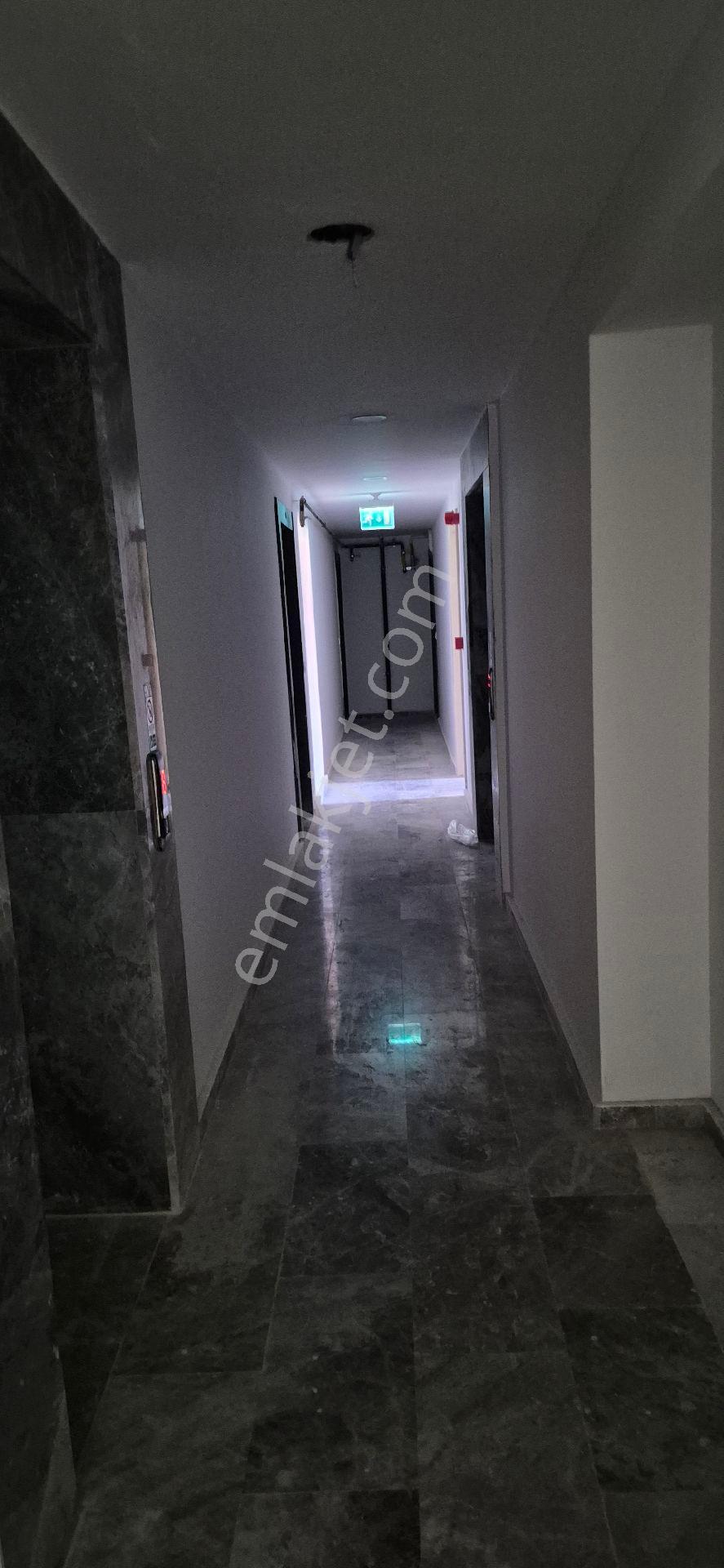 Bayraklı Da 3+1 Kiralık Lüks Daire. - Görsel 32