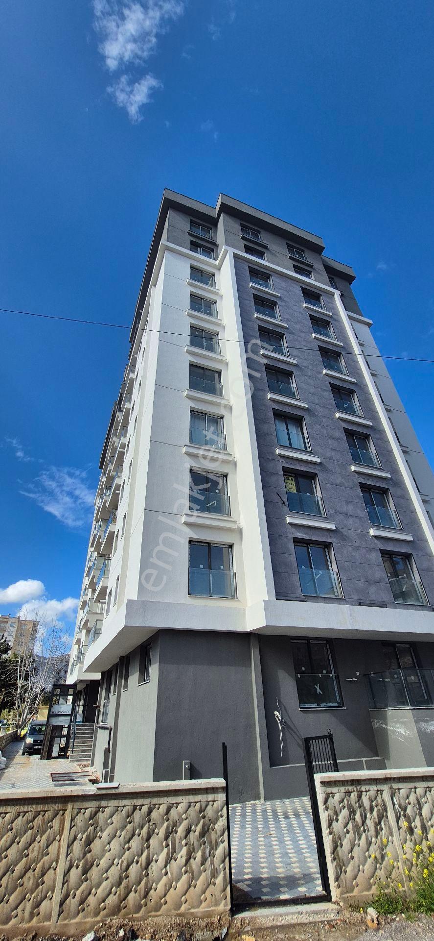 Bayraklı Da 3+1 Kiralık Lüks Daire. - Görsel 2