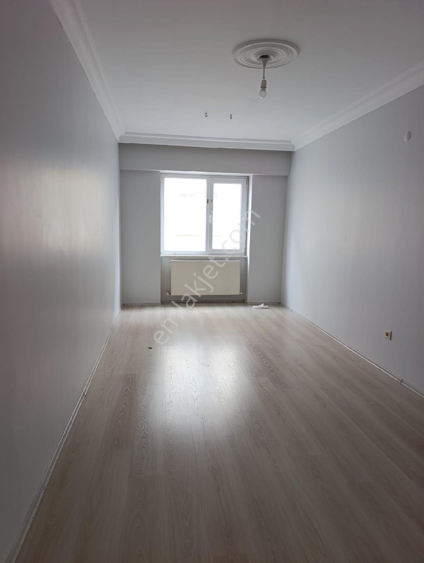 Kurtuluş Mahallesi'nde 2+1 Doğalgazlı Kiralık Daire - Görsel 5