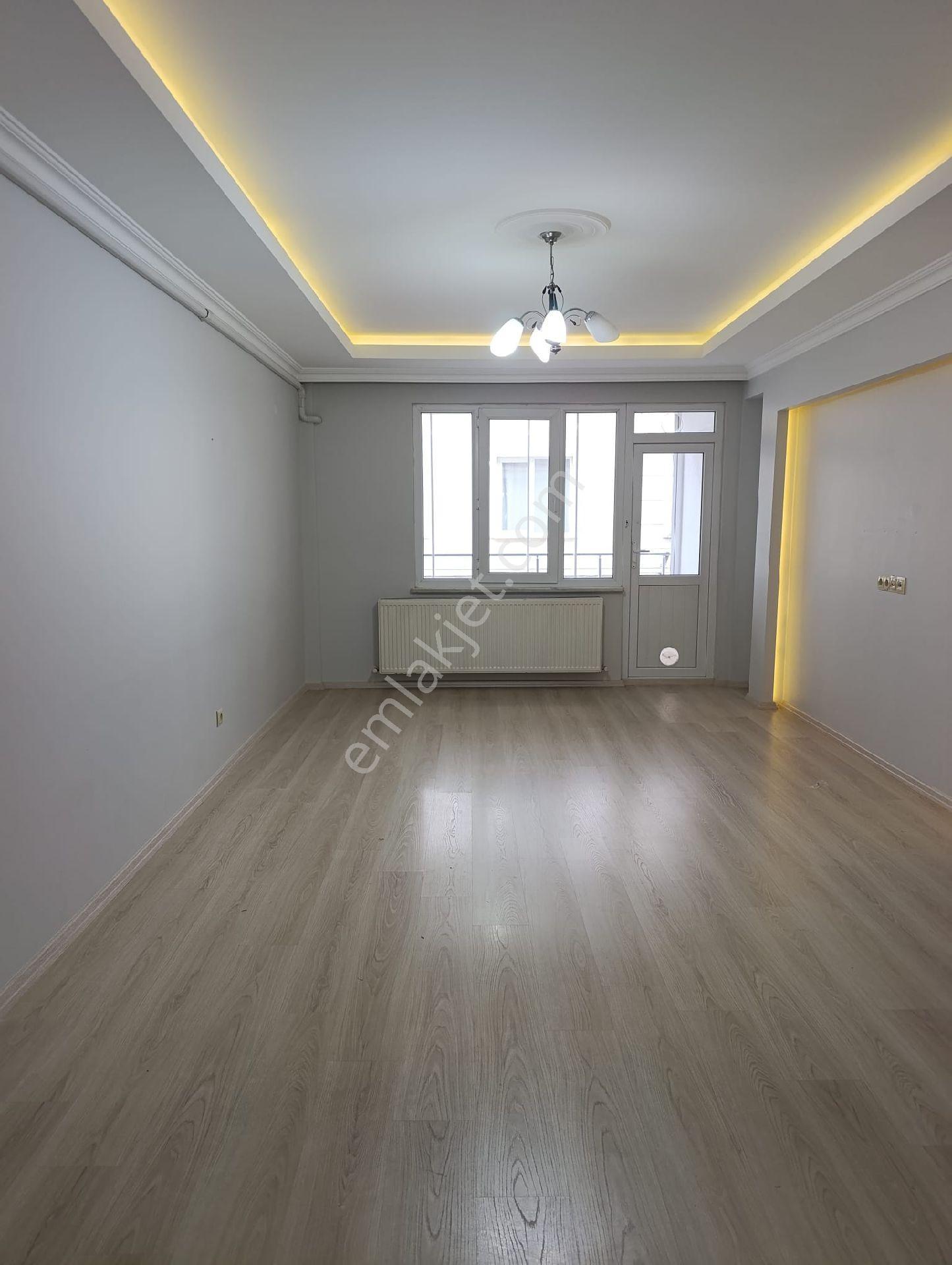 Kurtuluş Mahallesi'nde 2+1 Doğalgazlı Kiralık Daire - Görsel 4