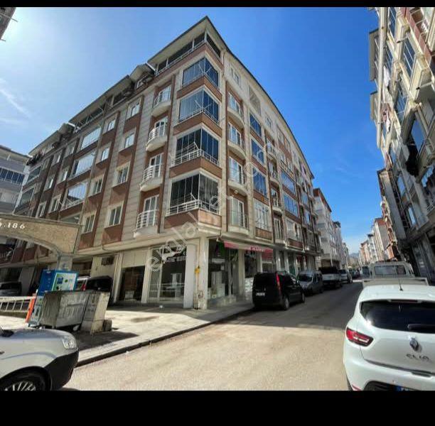 Kurtuluş Mahallesi'nde 2+1 Doğalgazlı Kiralık Daire - Görsel 2