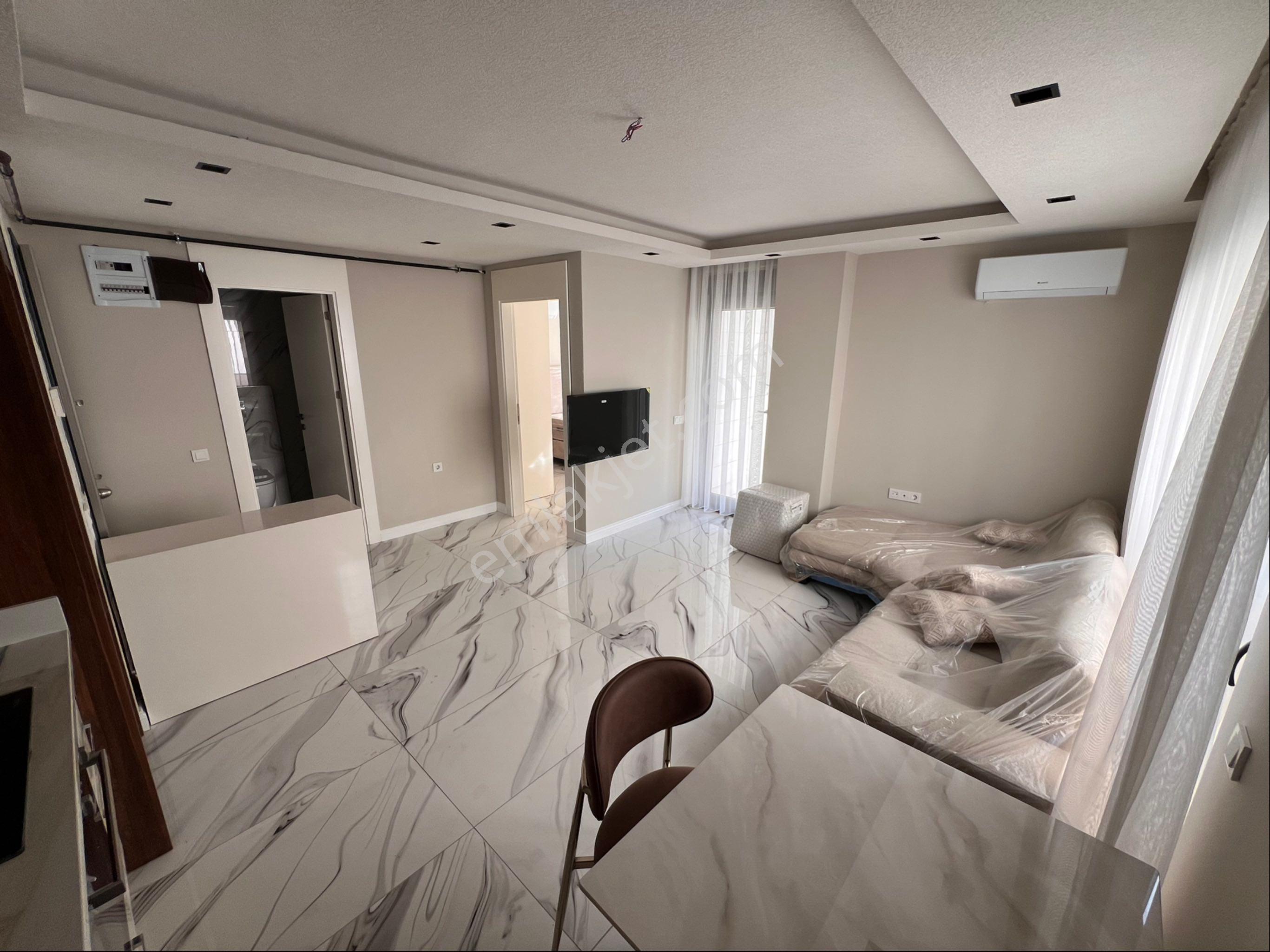 Antalya Konyaaltı Sıfır Bınada Sıfır Eşyalı Katta Çok Genış Salon Ve Odaya Sahıp Fırsat 1 + 1 Daıre - Görsel 6