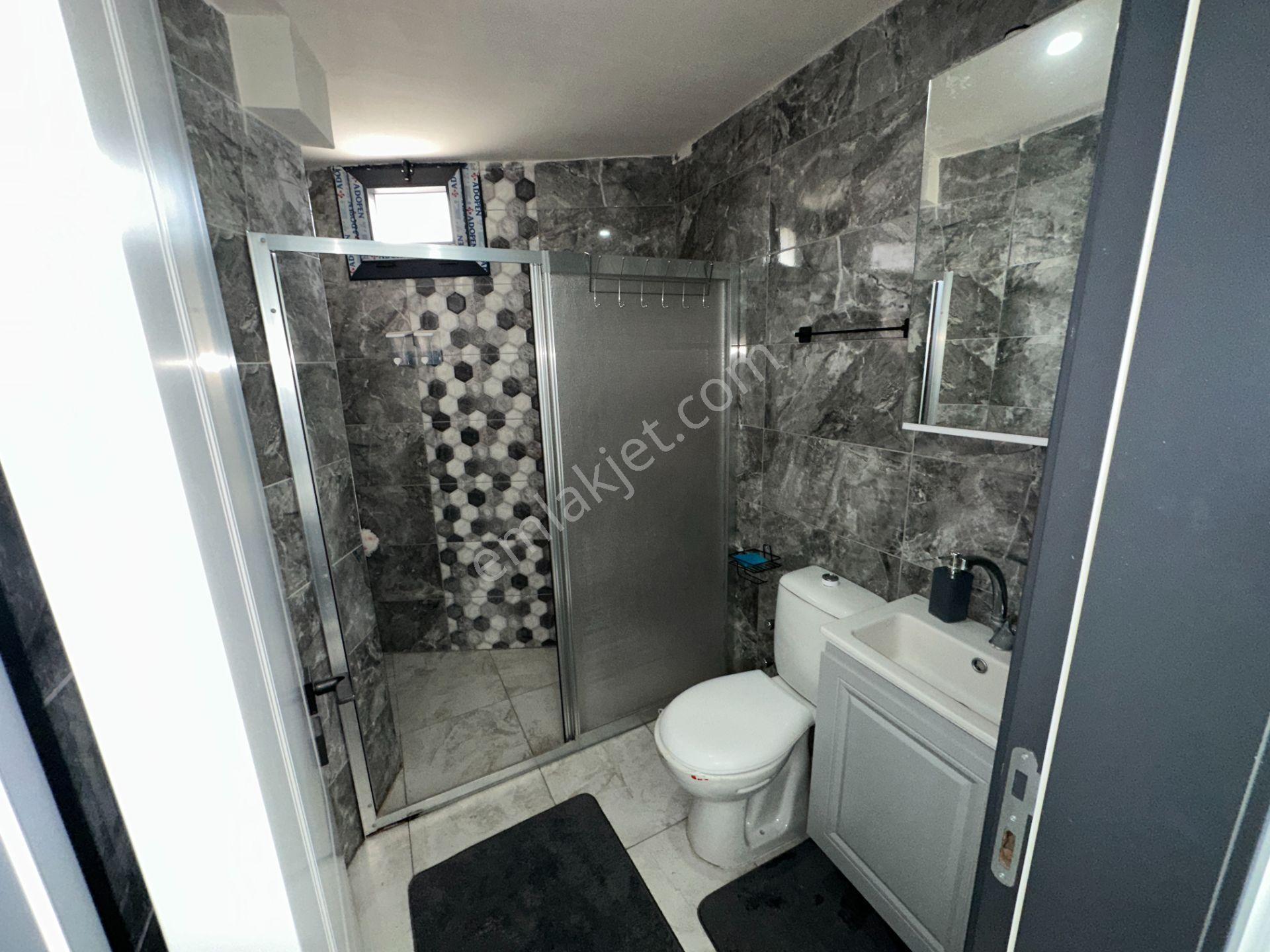 Çınara Yakın Yeni Bina Eşyalı Kiralık 1+1 Kombili Ara Kat Daire - Görsel 10