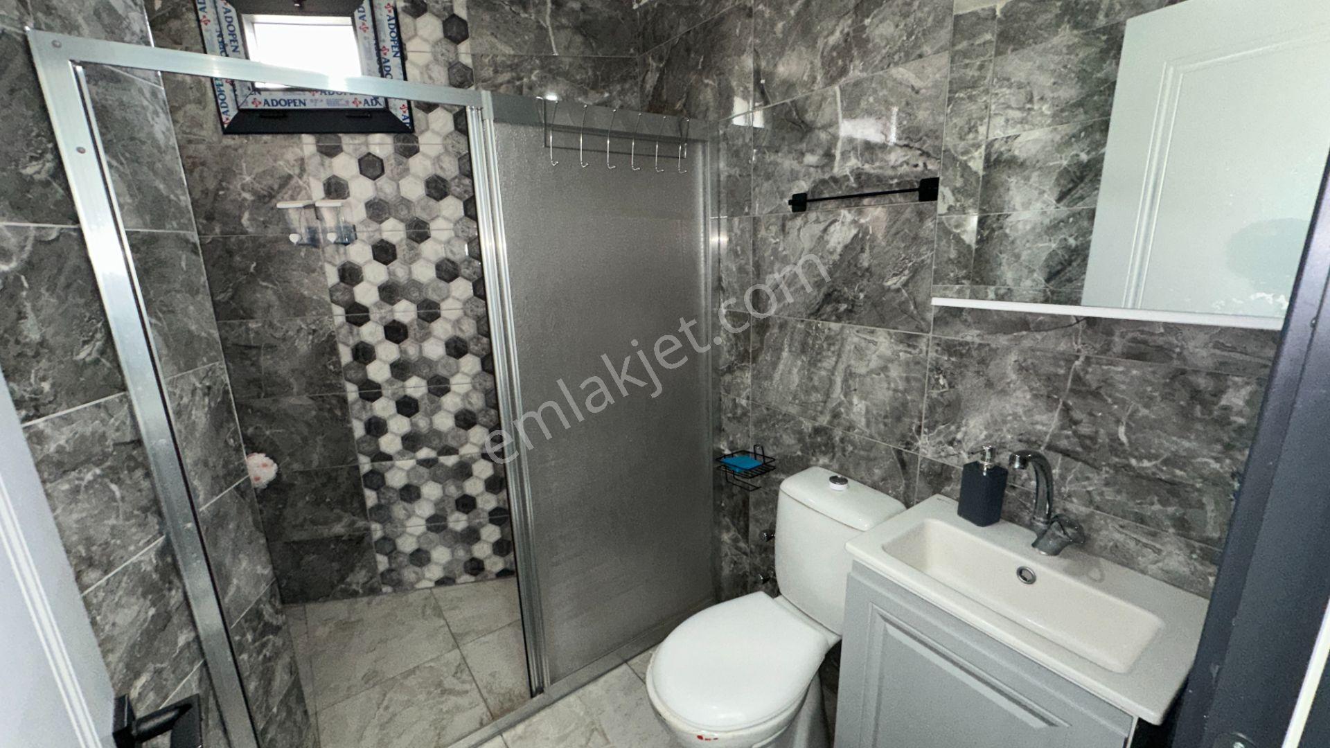 Çınara Yakın Yeni Bina Eşyalı Kiralık 1+1 Kombili Ara Kat Daire - Görsel 11