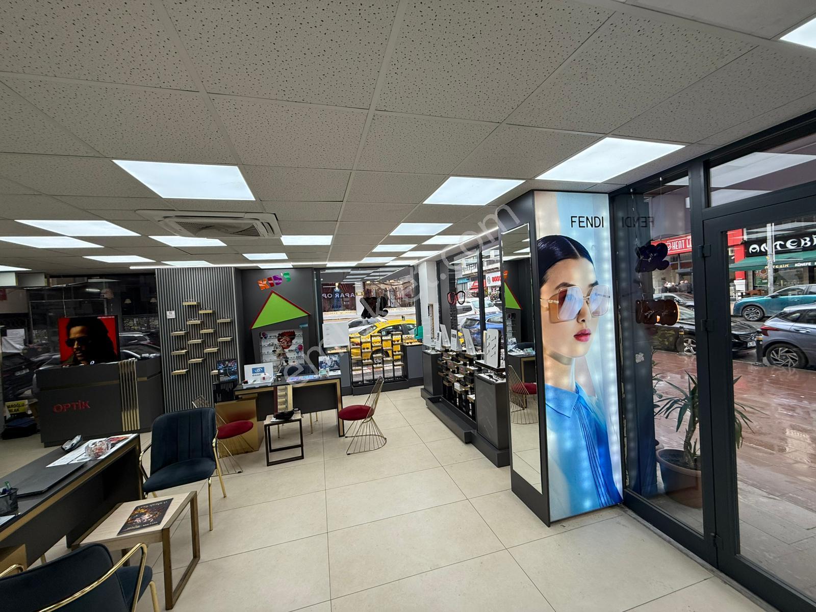 Bağcılar Merkezde Satılık Köşe Dükkan - 75m² Yatırım Fırsatı - Görsel 7